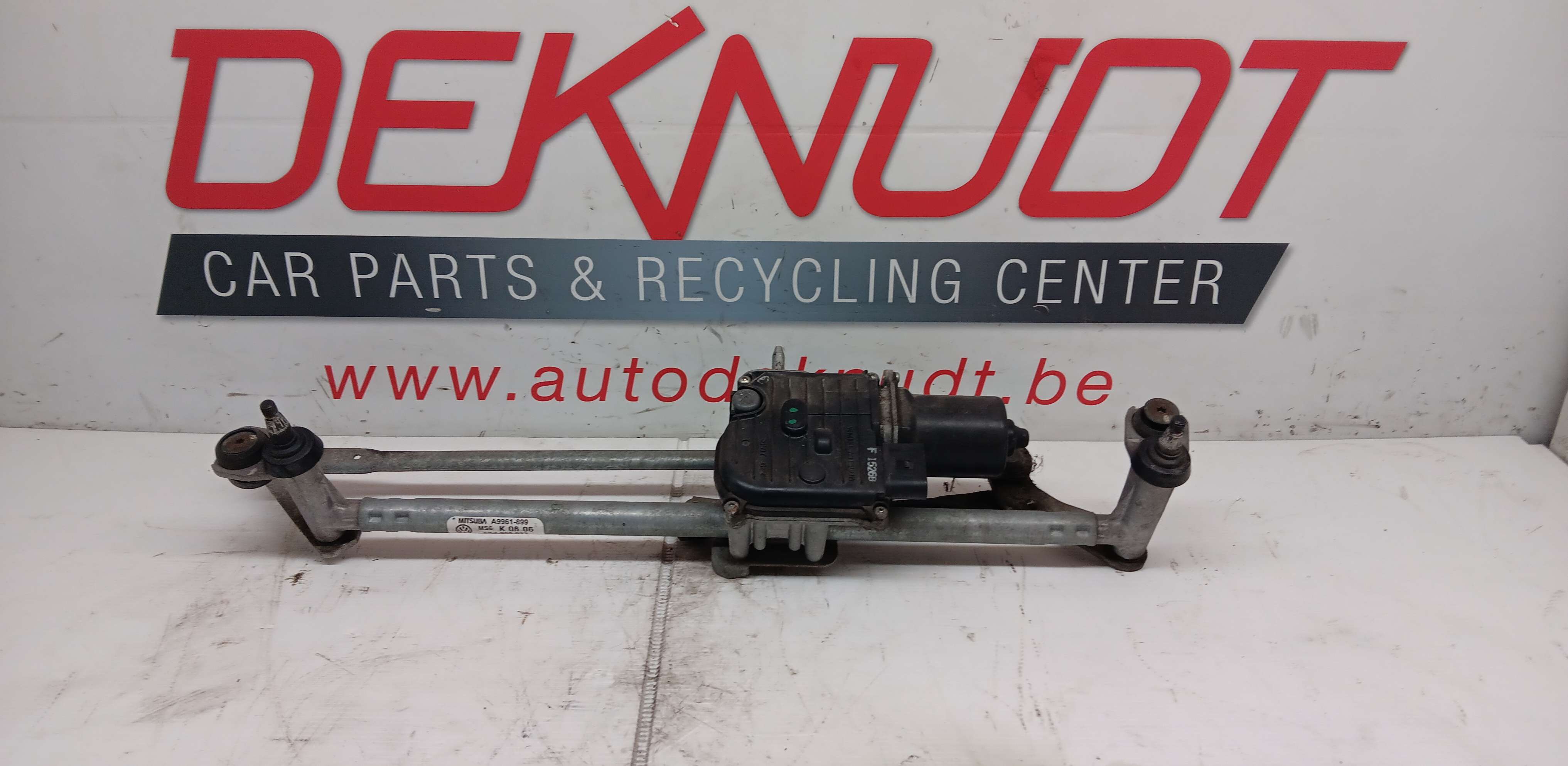 moteur essui glace avant Vw GOLF 6 2008 - 12