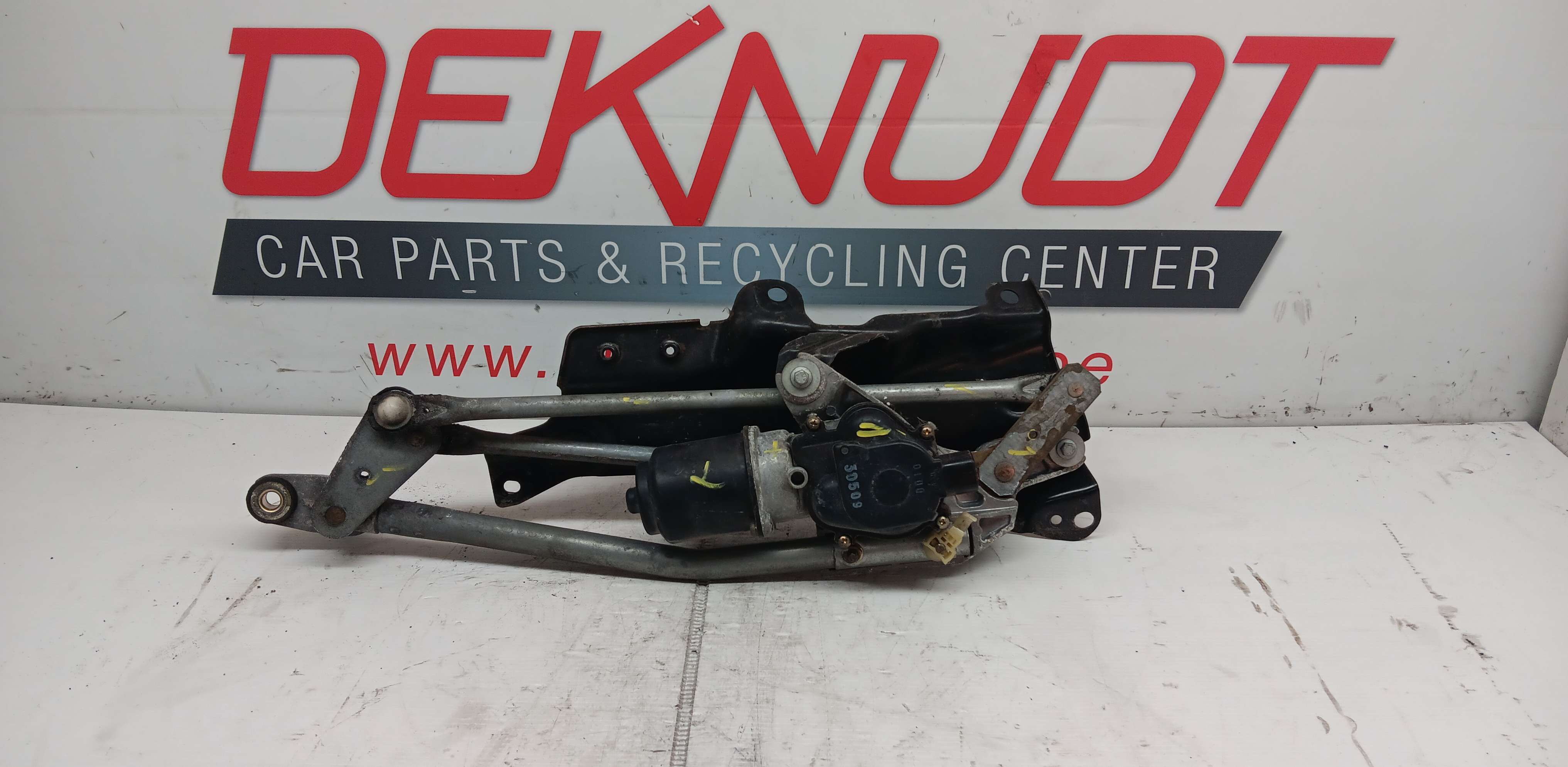 Ruitenwisser motor voor Mazda 2  I 2003 - 07