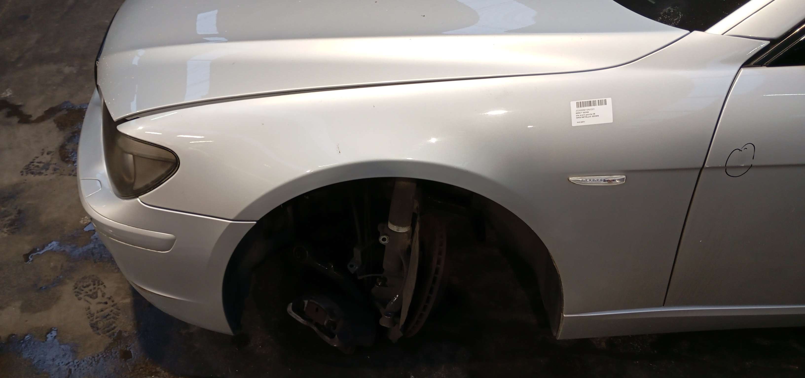 Vleugel links voor Bmw S7 E65/6 2001 - 08