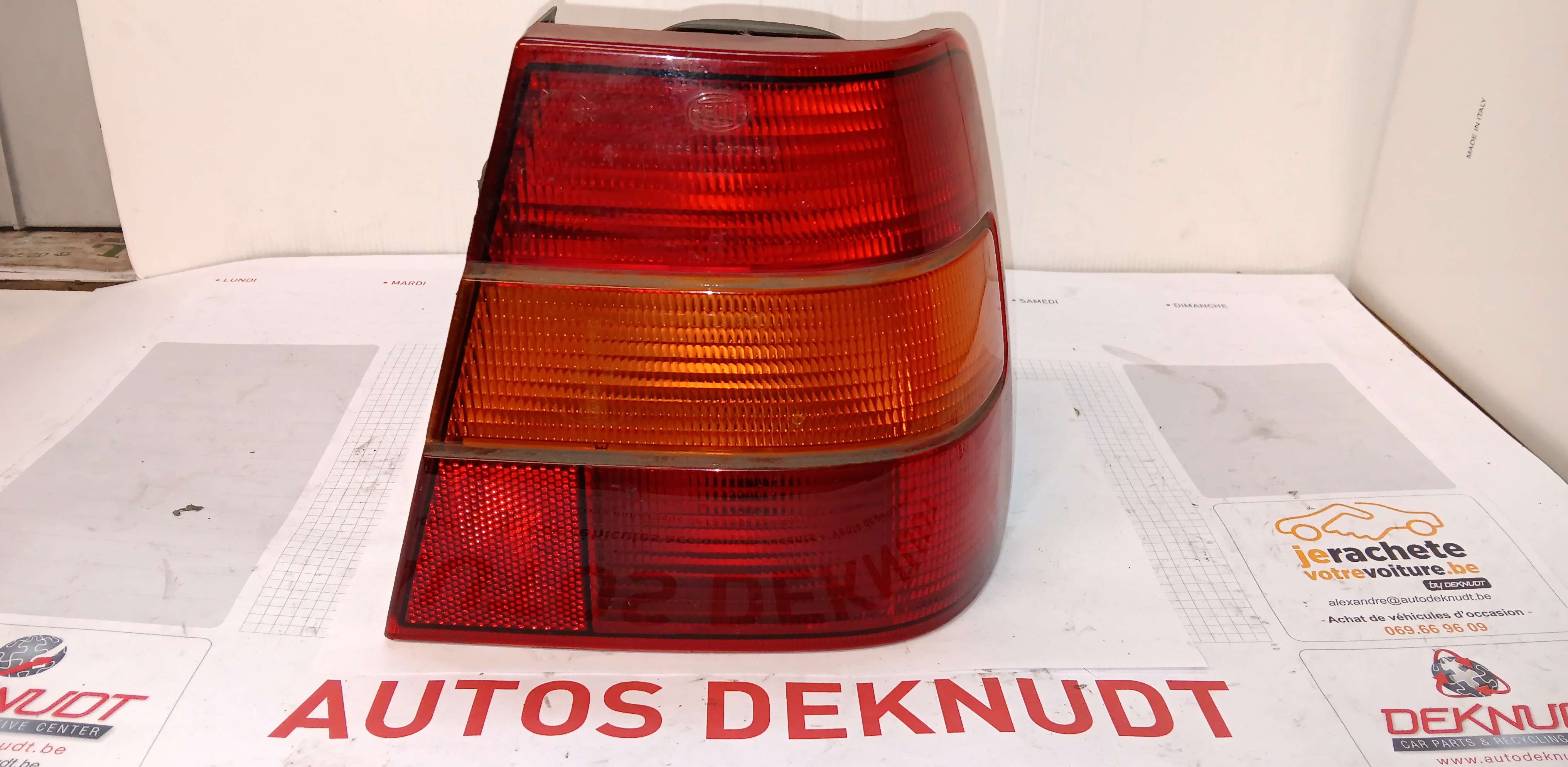 Lichtblok rechts achter