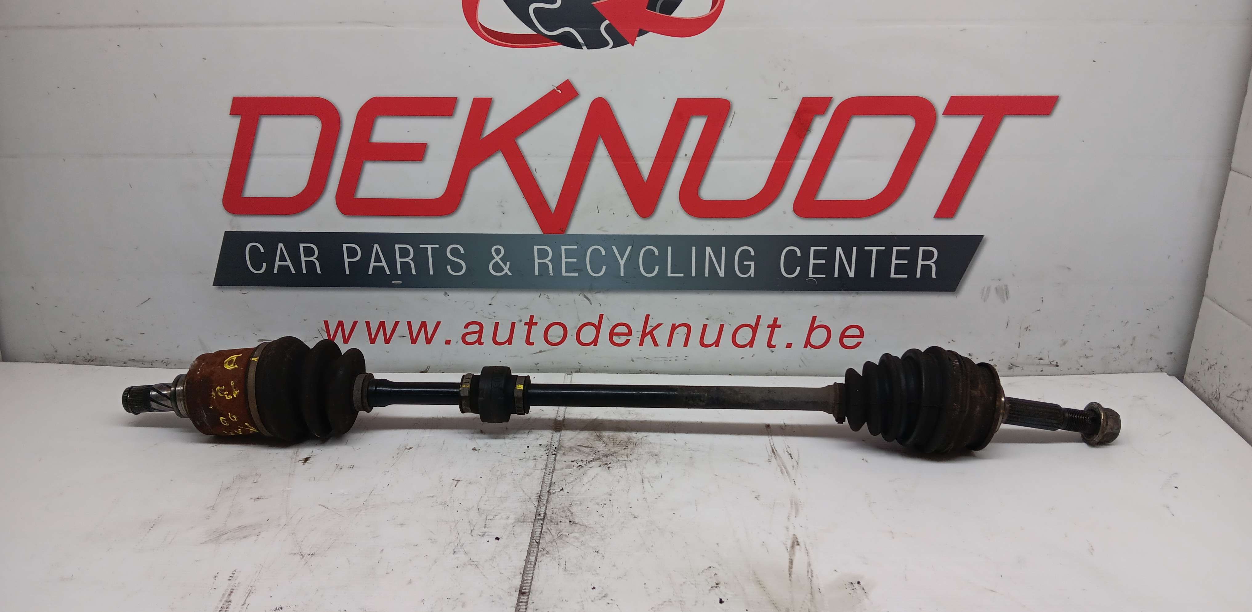 Kardan rechts voor Nissan MICRA - K11 1992 - 02