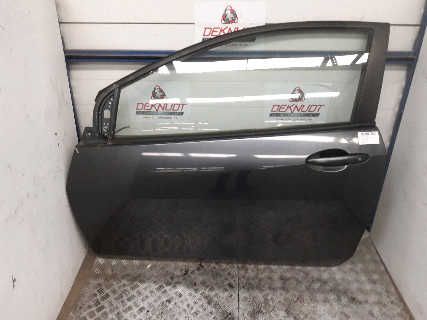 Deur links voor Mazda 2  II 2007 - 14