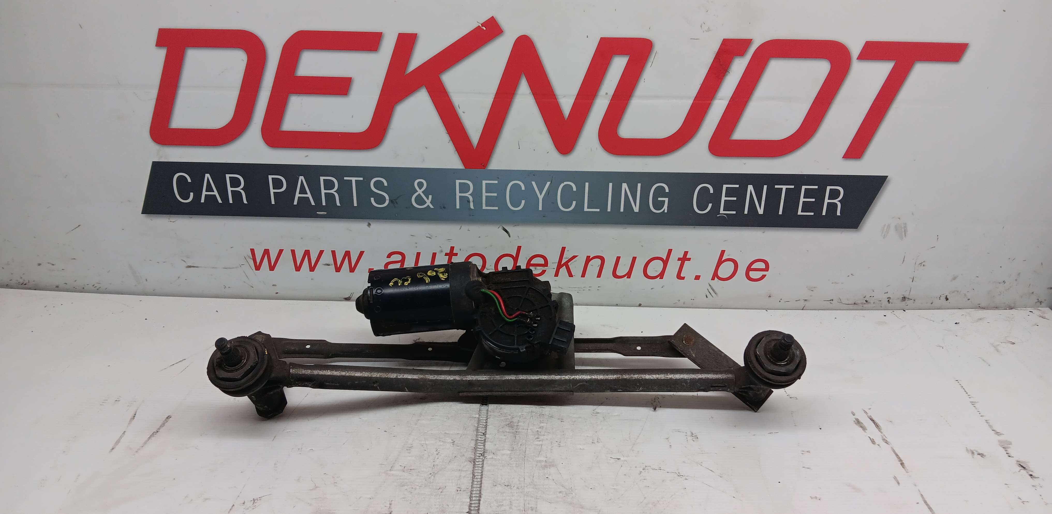 Moteur essui glace avant Peugeot 206 CC 2000 - 07