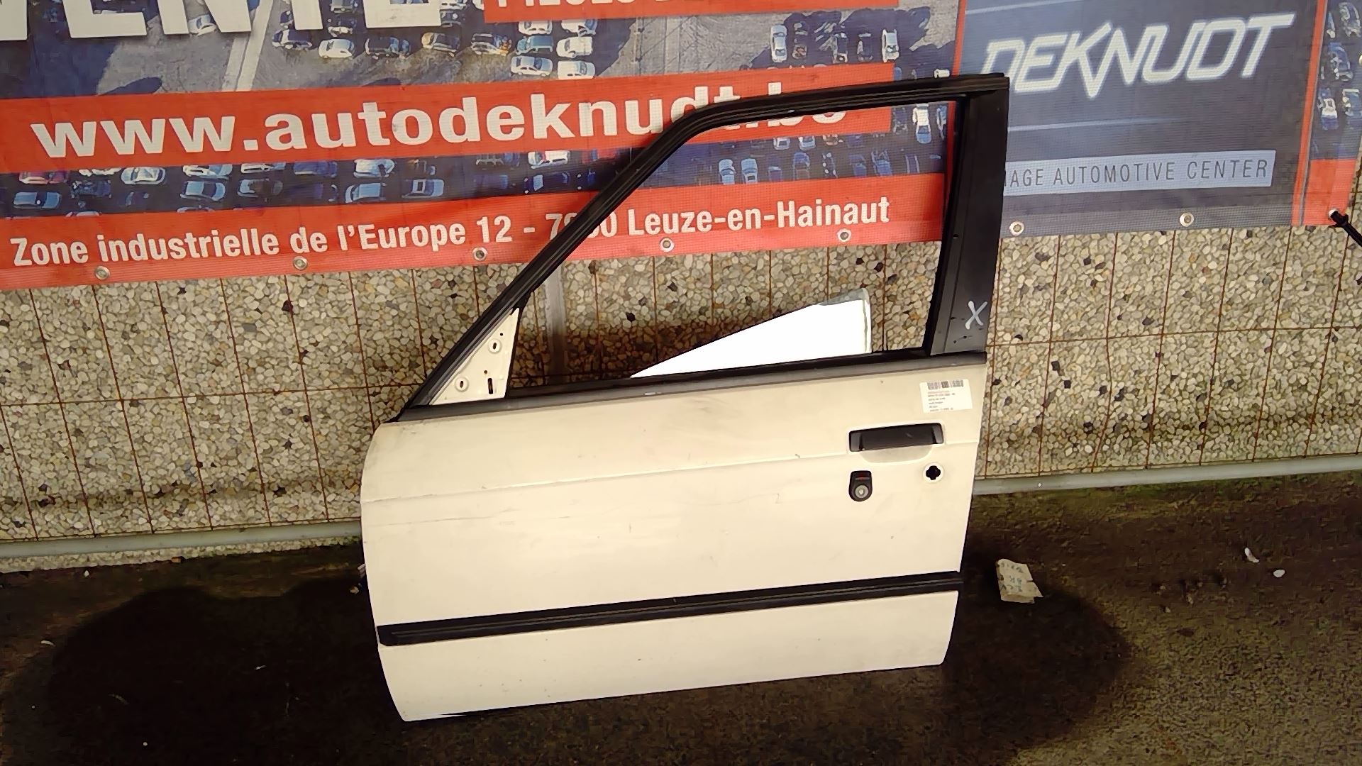 Deur links voor Bmw S3 E30 1982 - 92