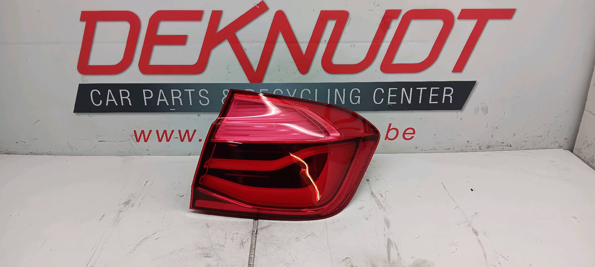 feu ARD Bmw S3 F30 2015 - 18