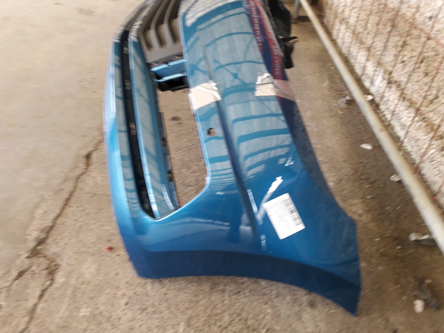 Bumper voor + sensor Vw TOURAN III 2015 -