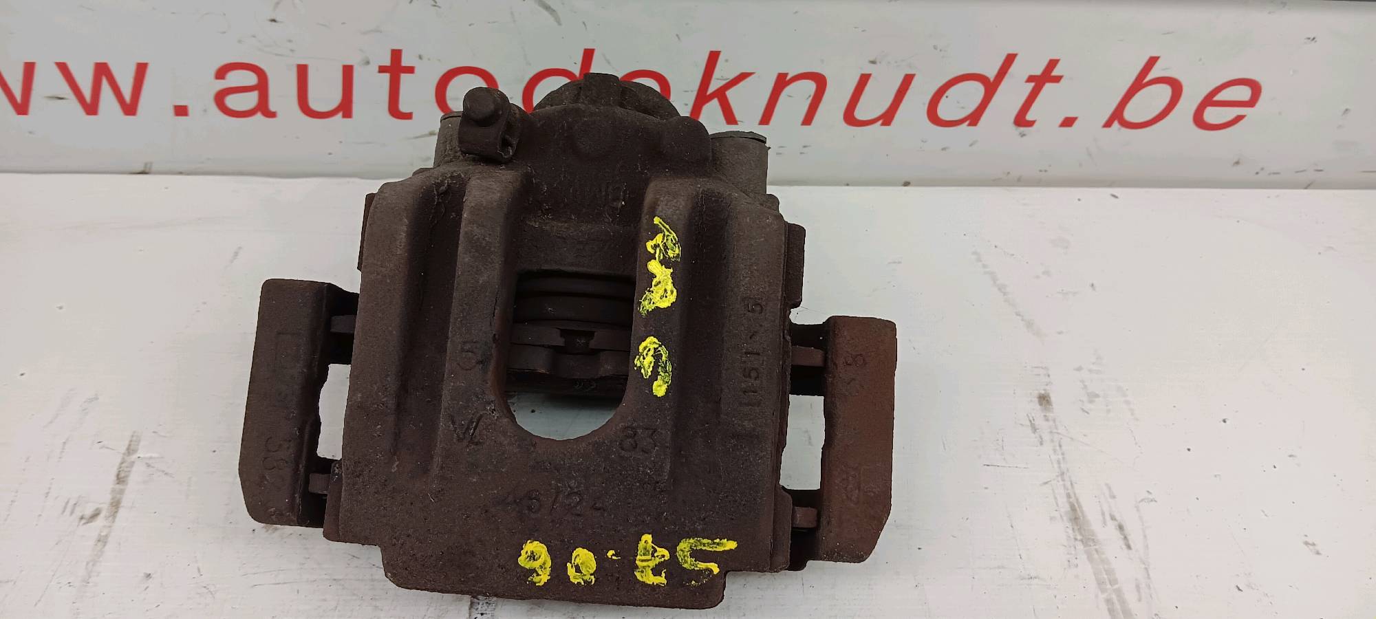 Remschijf links ACHTER Bmw S7 E65/6 2001 - 08