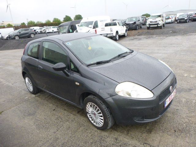 porte AV D Fiat PUNTO III GRANDE 05-12