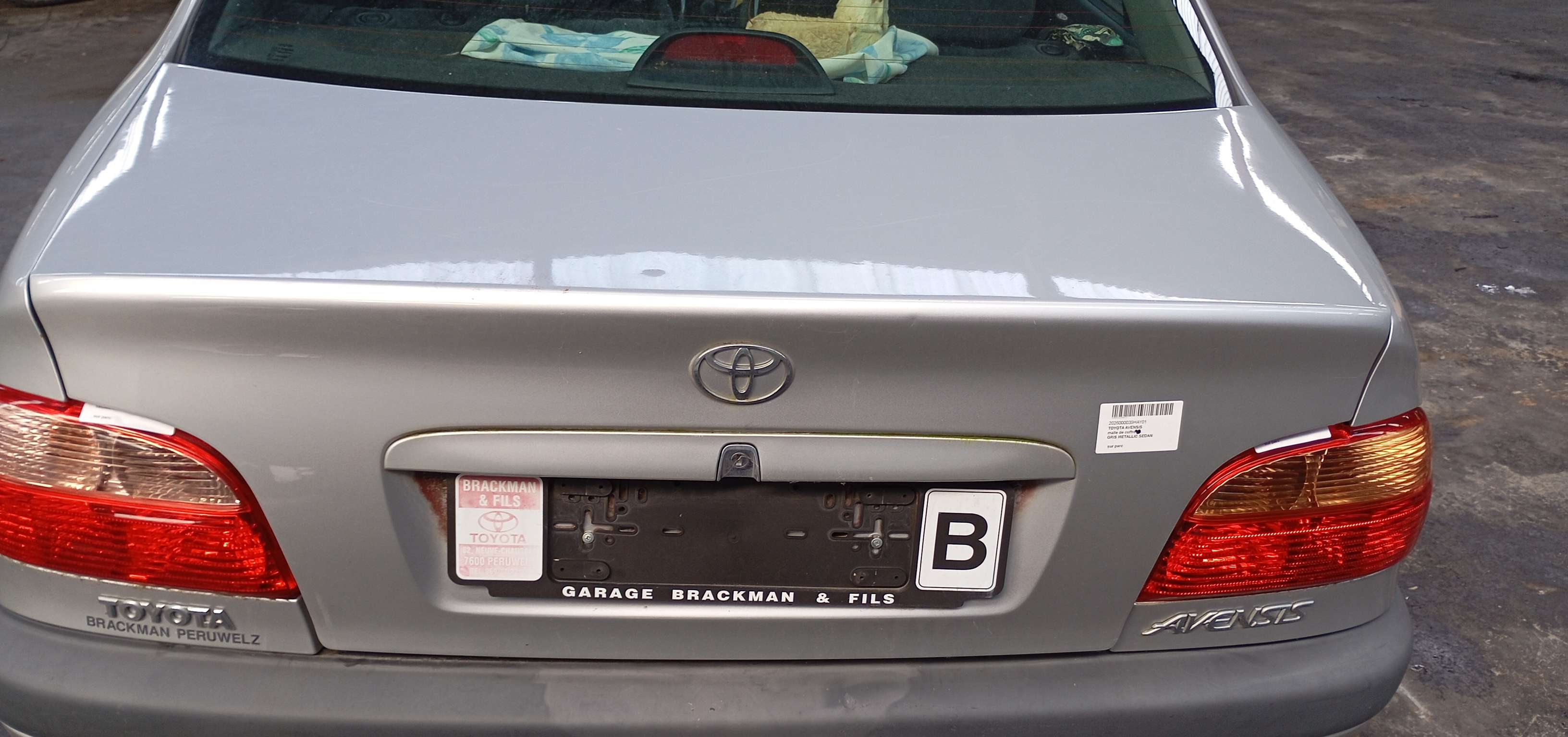 Kofferdeksel Toyota AVENSIS I 1997 - 02