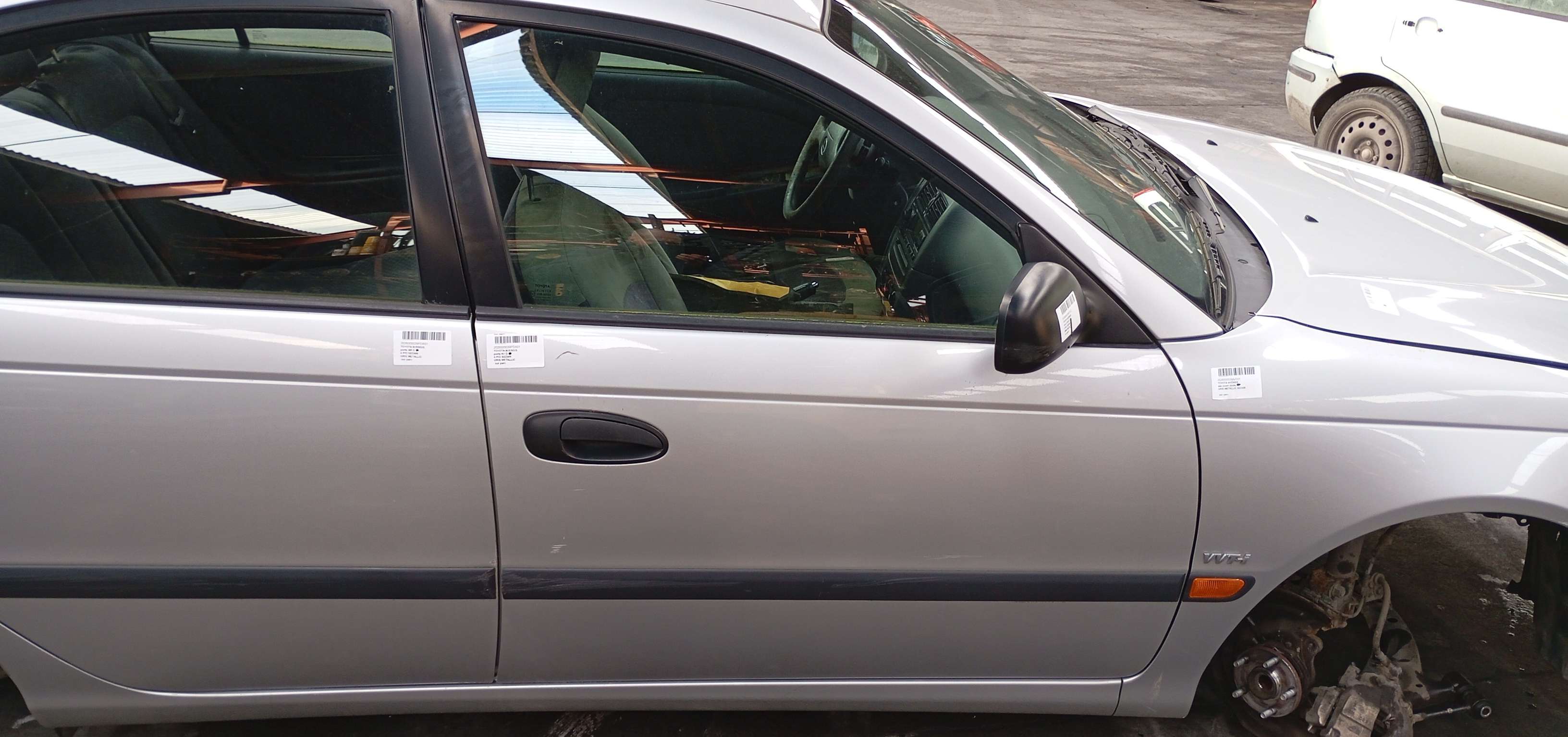 Deur rechts voor Toyota AVENSIS I 1997 - 02