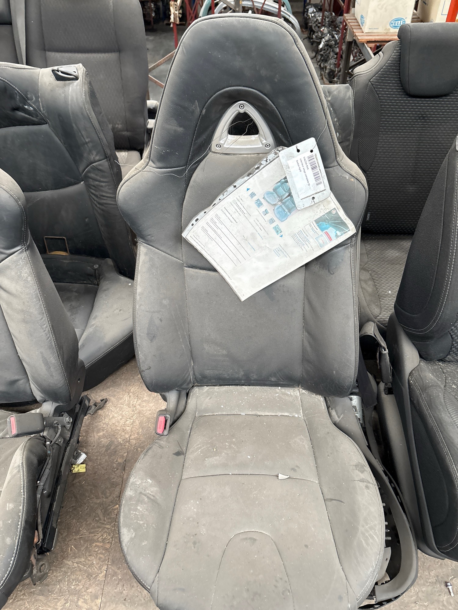 Alle zetels Mazda RX8