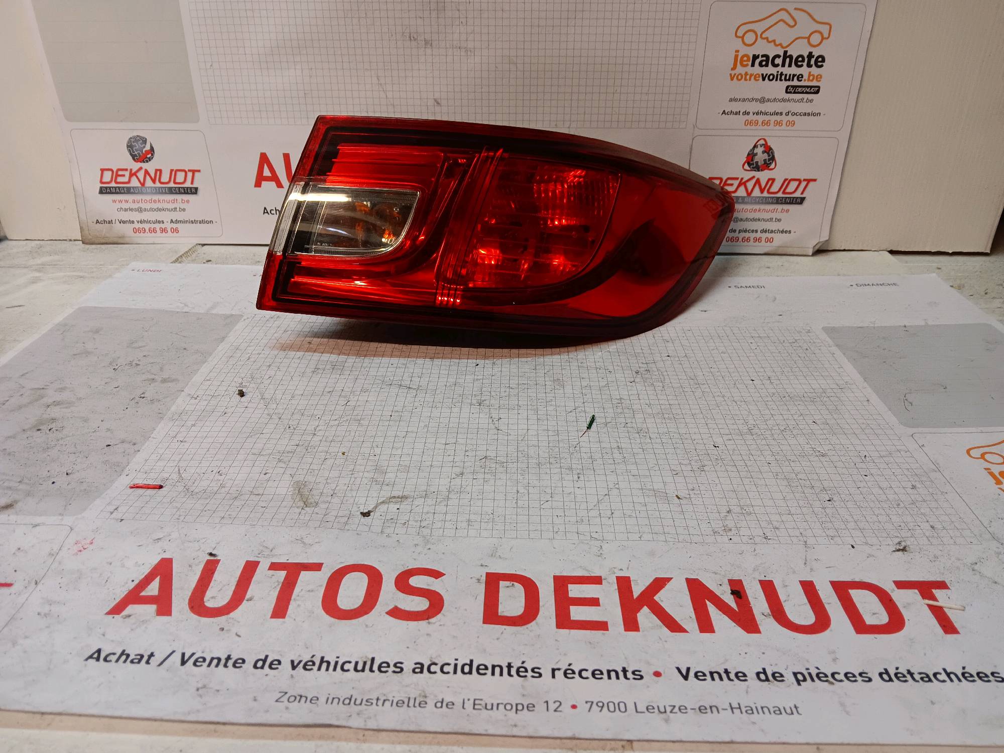 feu ARD Renault CLIO IV 2012 - 19