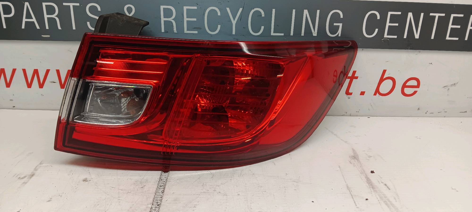 feu ARD Renault CLIO IV 2012 - 19