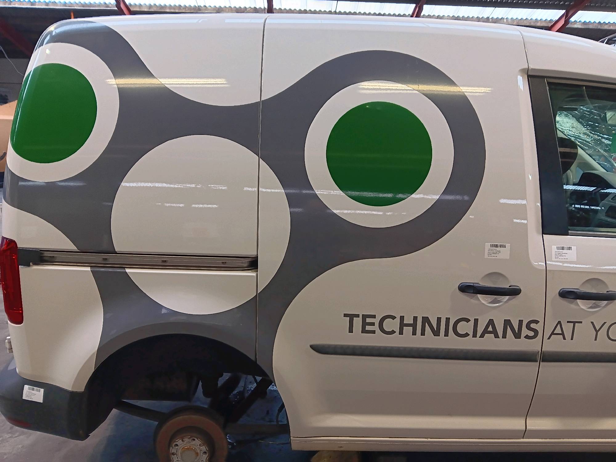 porte coulissante D Vw CADDY 2015 - 20 (2k)