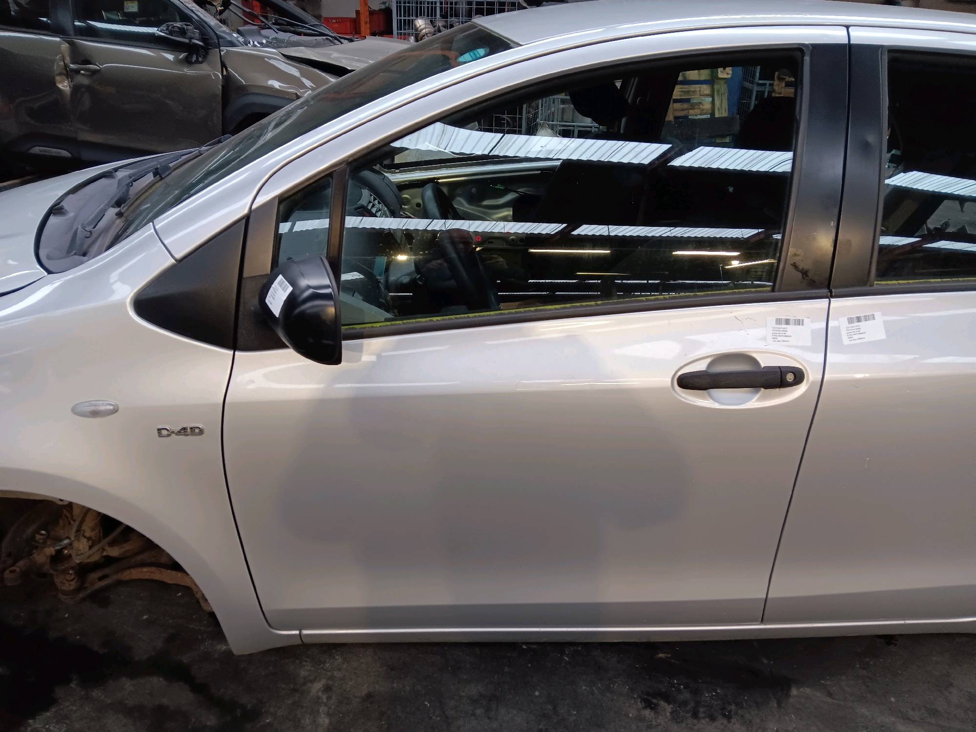 Deur links voor Toyota Yaris