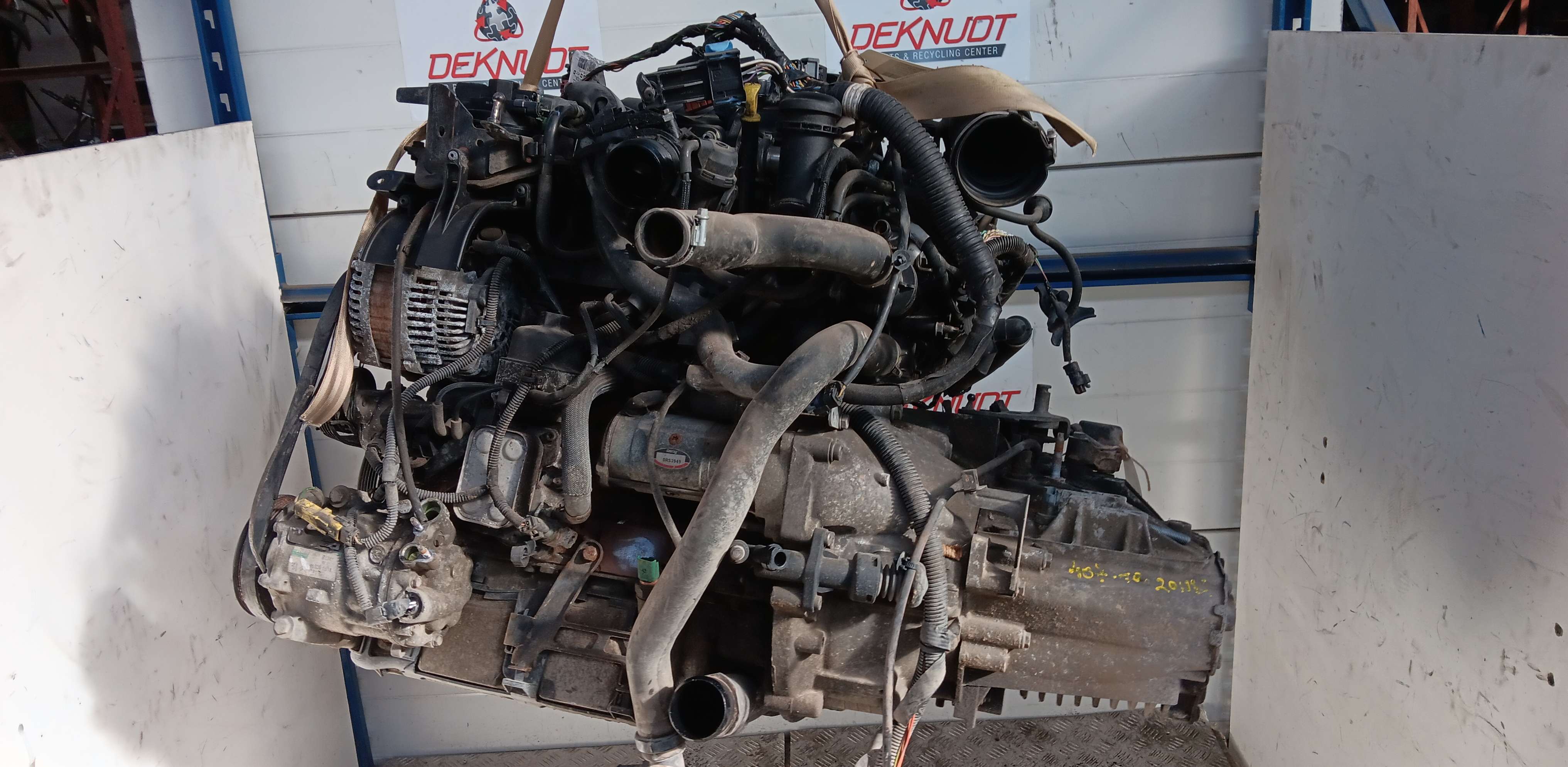 1. Moteur Peugeot 407 2004 - 11