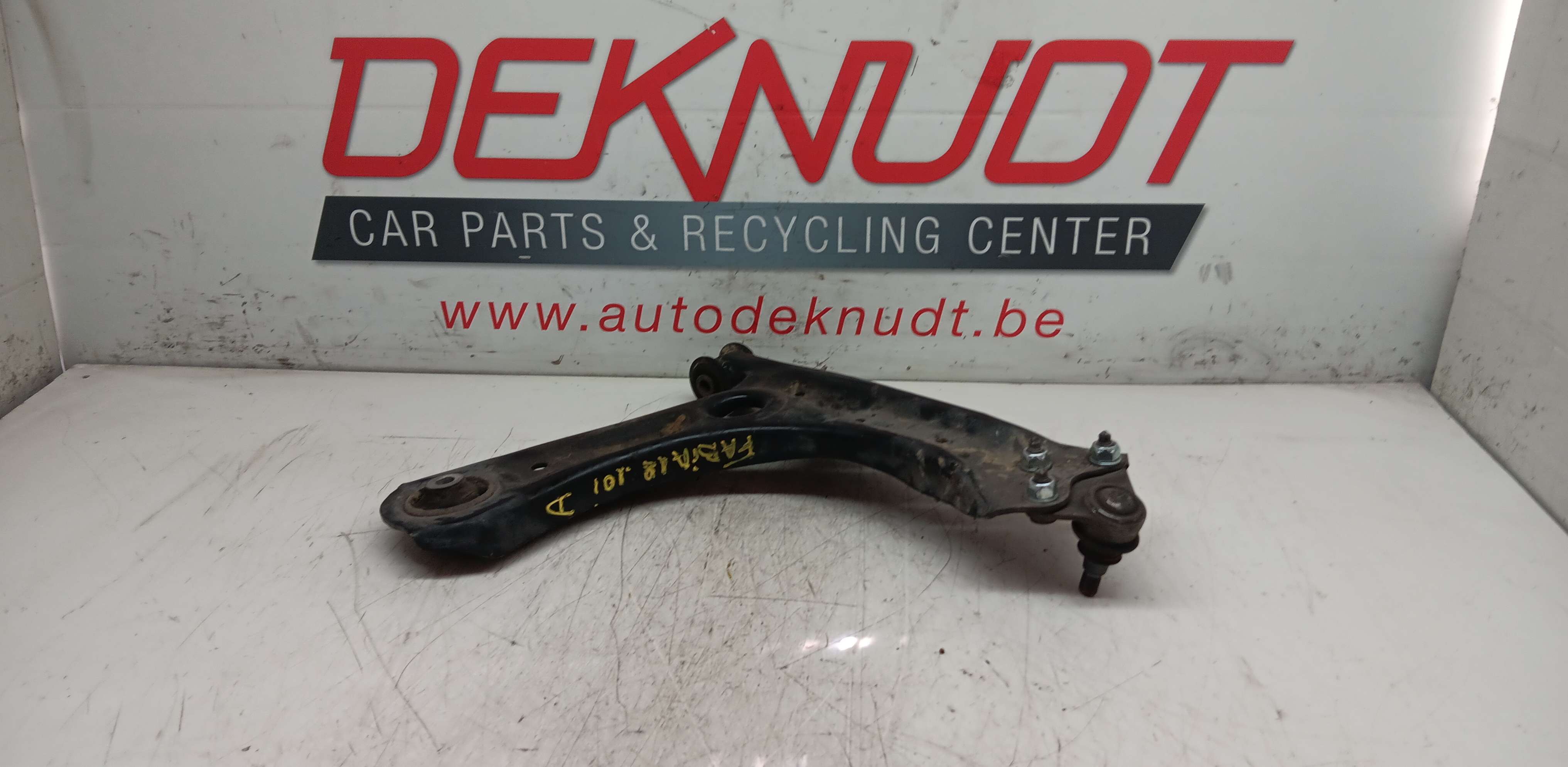 Draagarm links voor Skoda FABIA III 2014 - 18