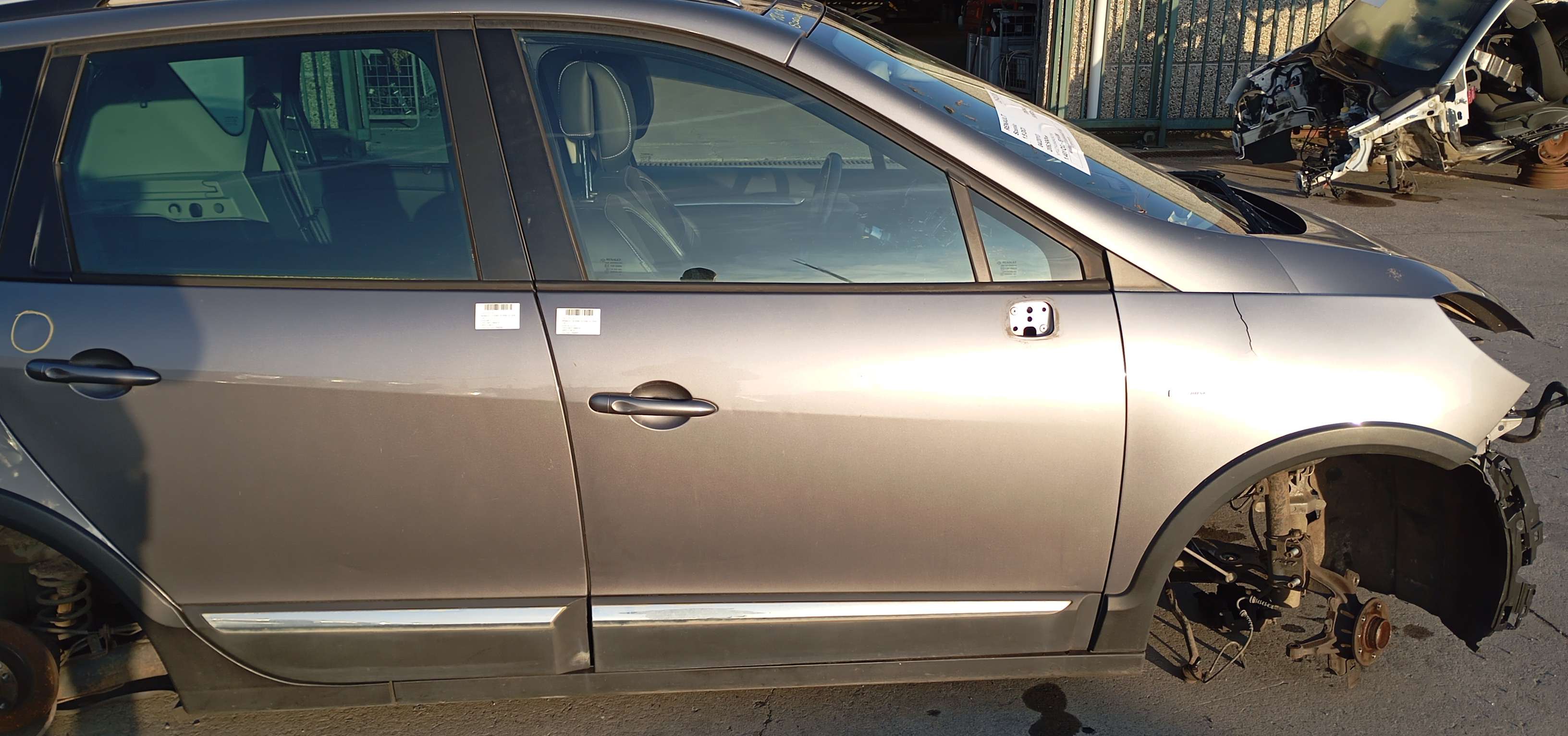 Deur rechts voor Renault SCENIC III 2009 - 16