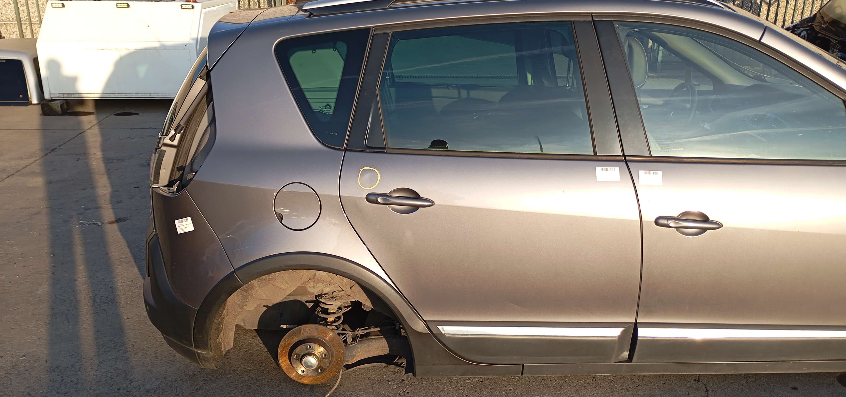 Porte arrière droit Renault SCENIC III 2009 - 16