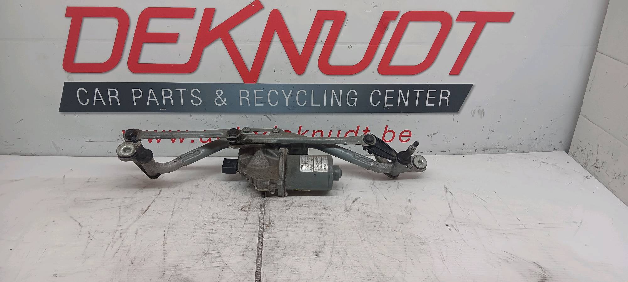 Moteur essui glace avant Audi A1 8X 2010 - 14