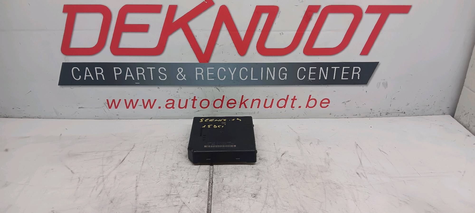 zekeringkast Renault SCENIC III 2009 - 16