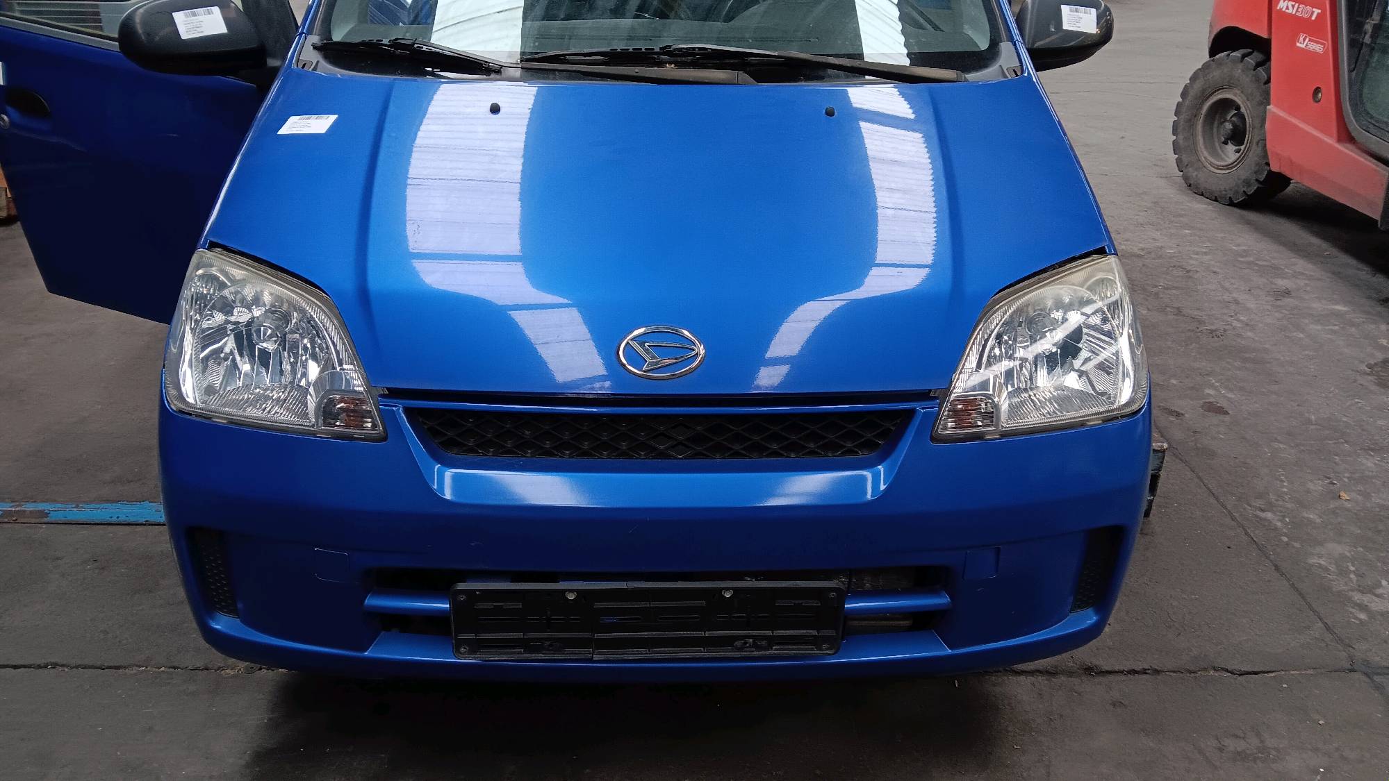 Volledige kop Daihatsu Cuore