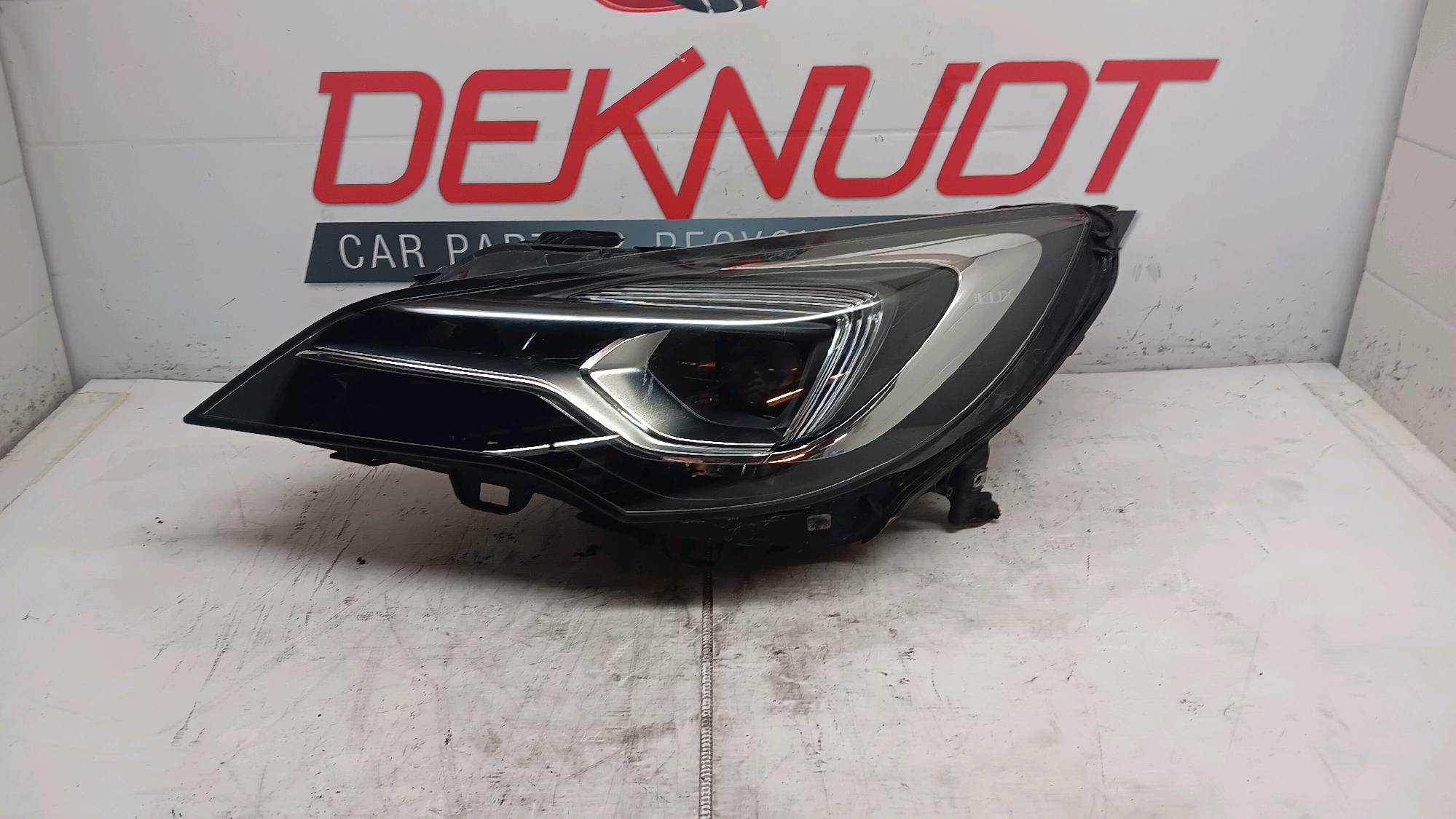 Koplamp links voor Opel ASTRA K 2015 - 19