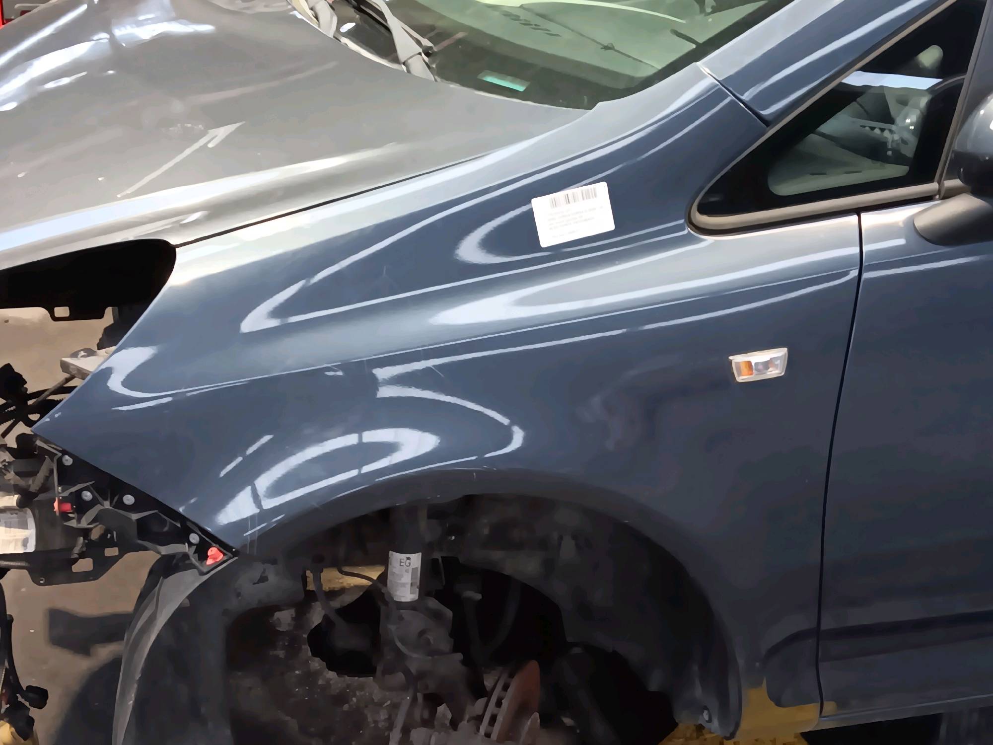 Vleugel links voor Opel CORSA D 2006 - 10