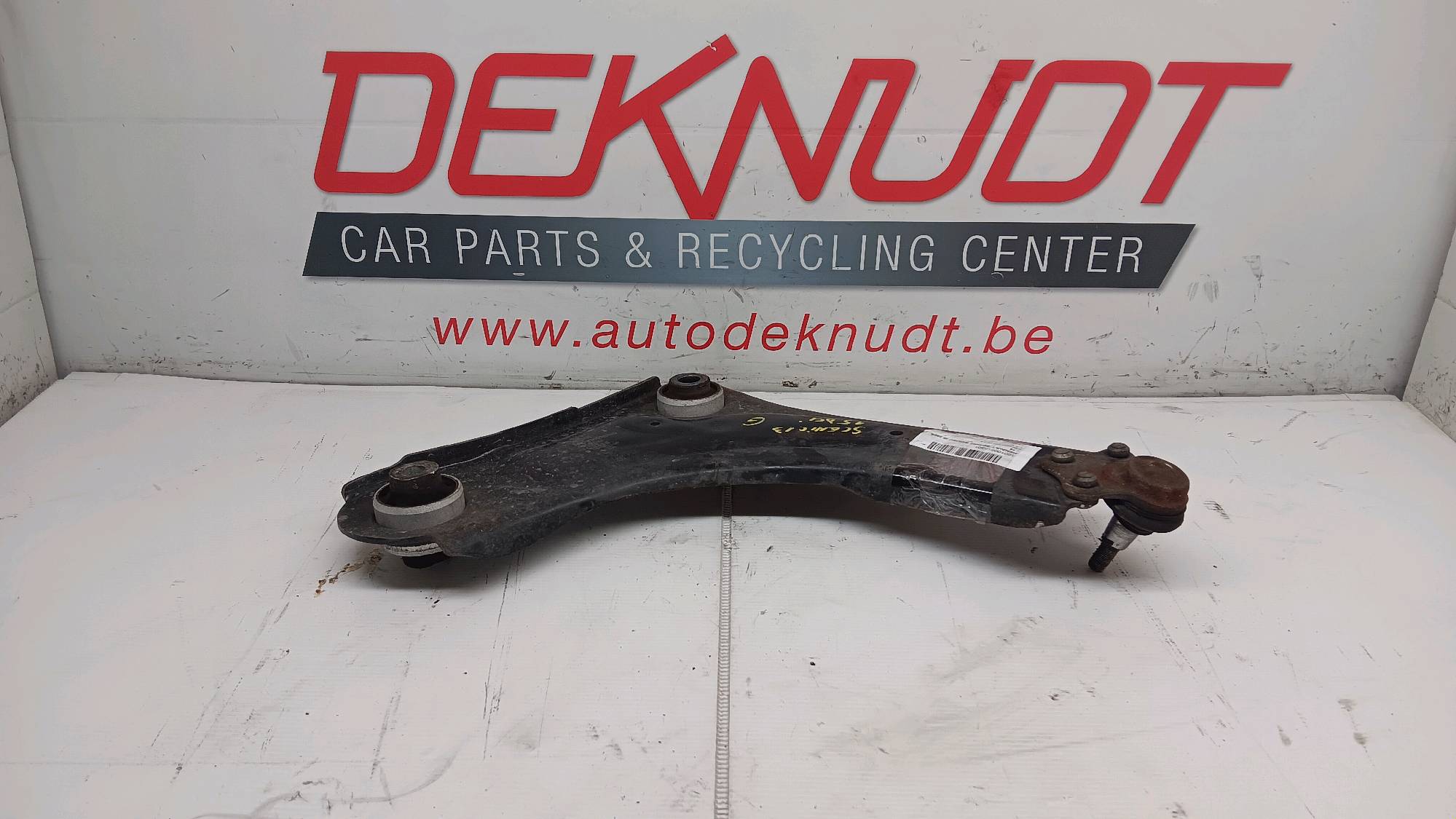 Draagarm links voor Renault SCENIC III 2009 - 16