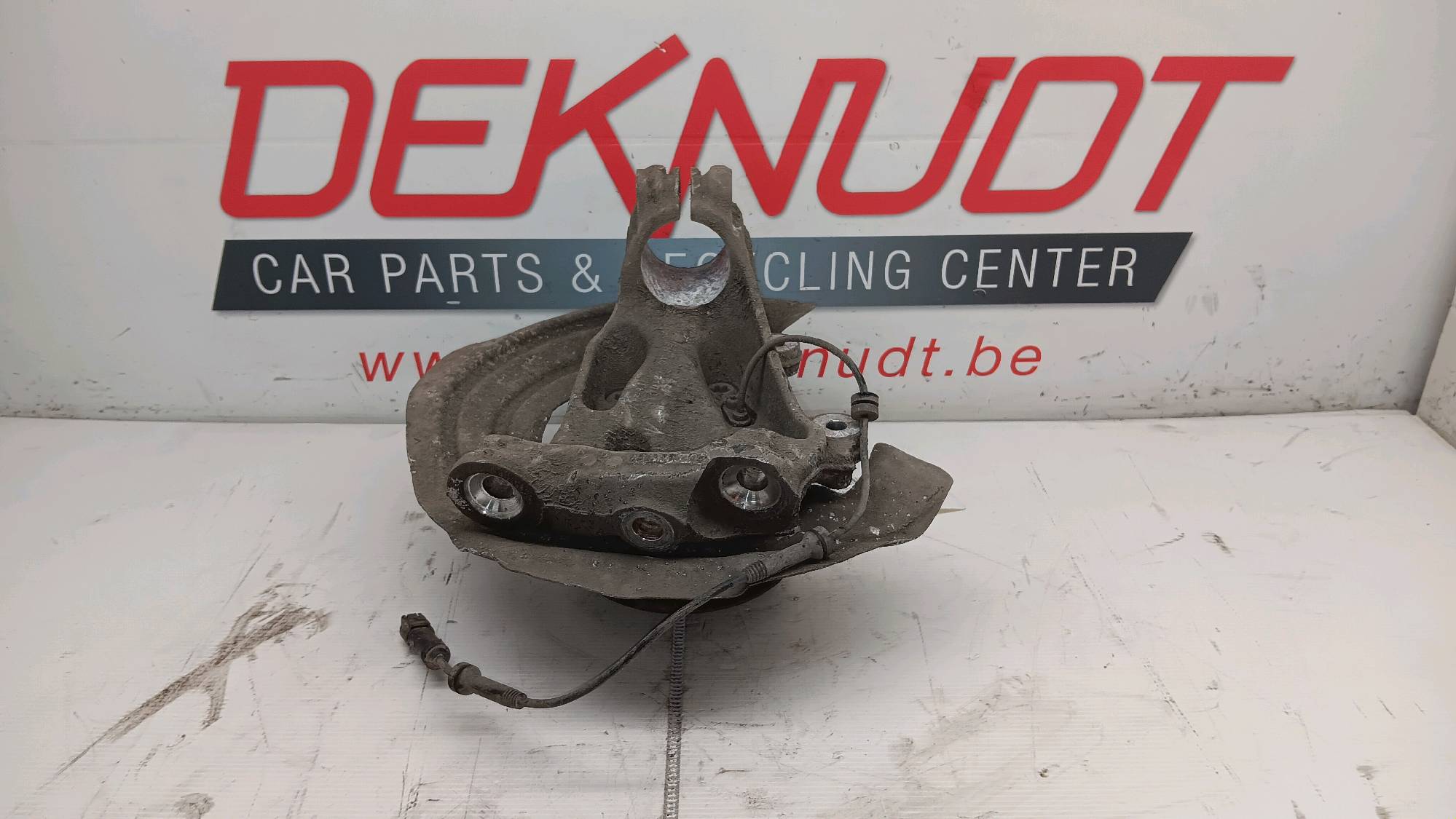 Fusee rechts voor Bmw S3 F31 2012-18