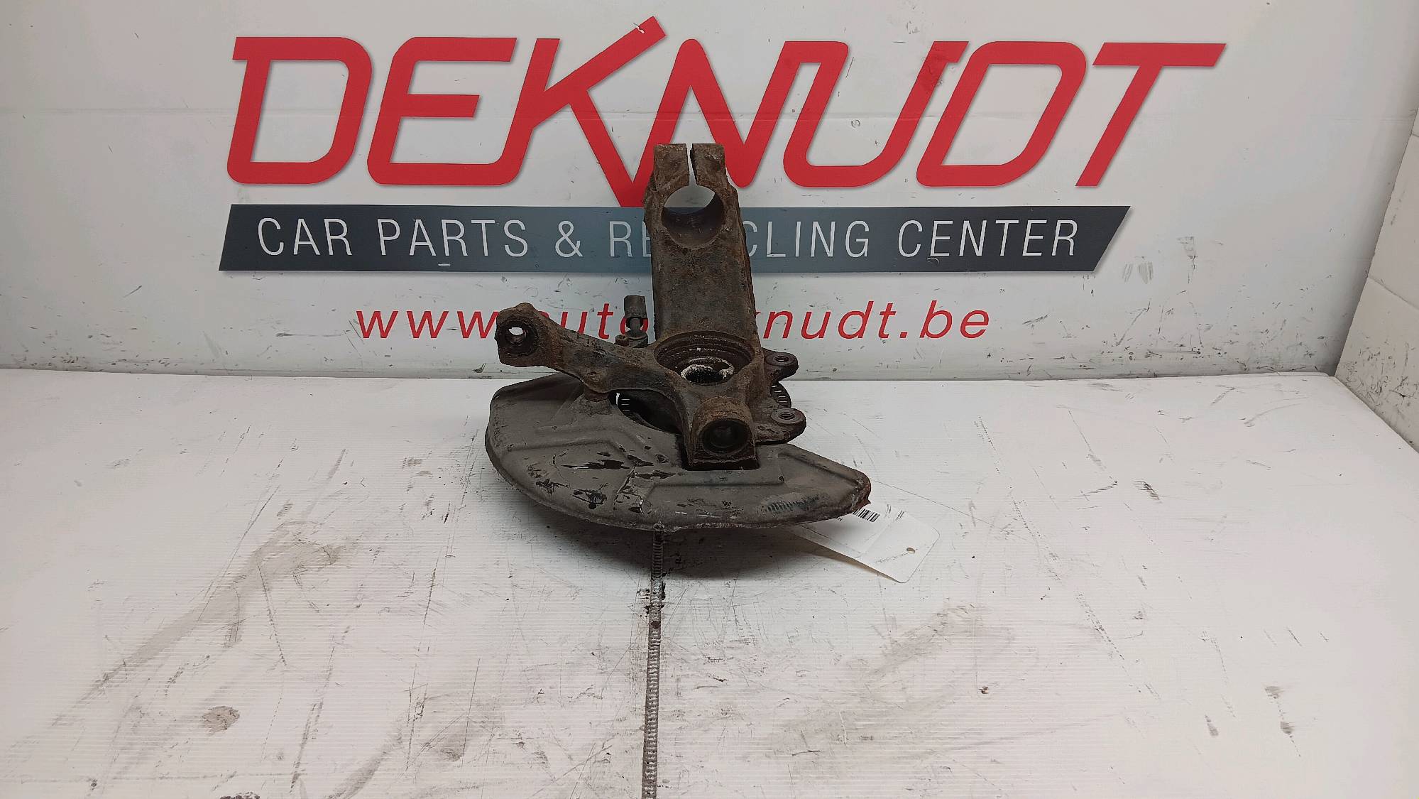 Fusee links voor Audi TT 8N 1998 - 06