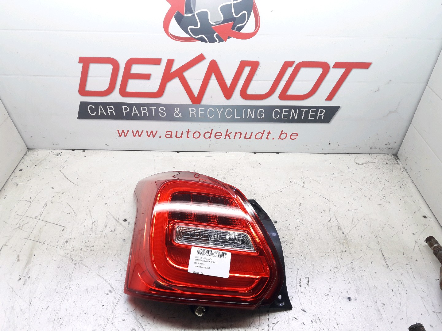 Lichtblok links achter Suzuki SWIFT III 2016 - 20 A2L