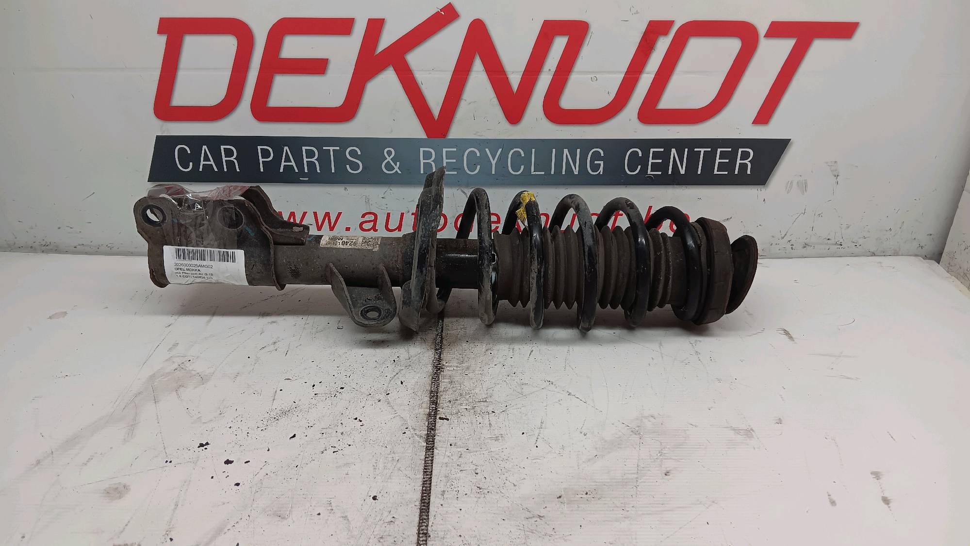 mc Pherson AV G Opel MOKKA 2013 -