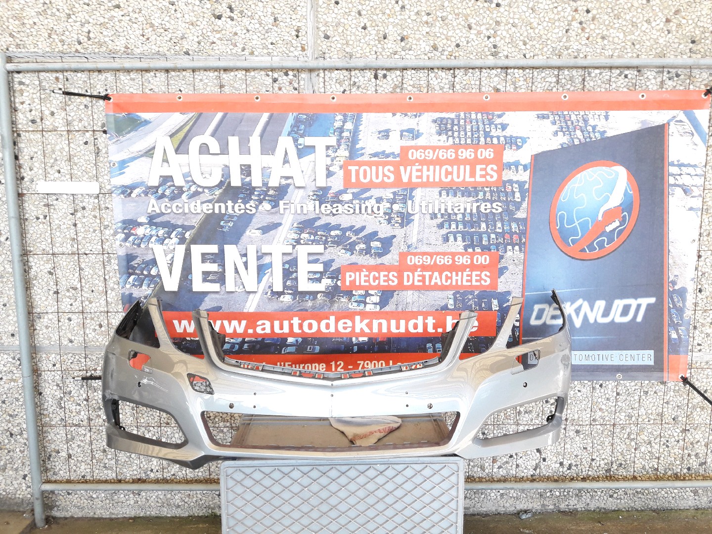 pare choc avant Mercedes-Benz E 212 2009 - 13