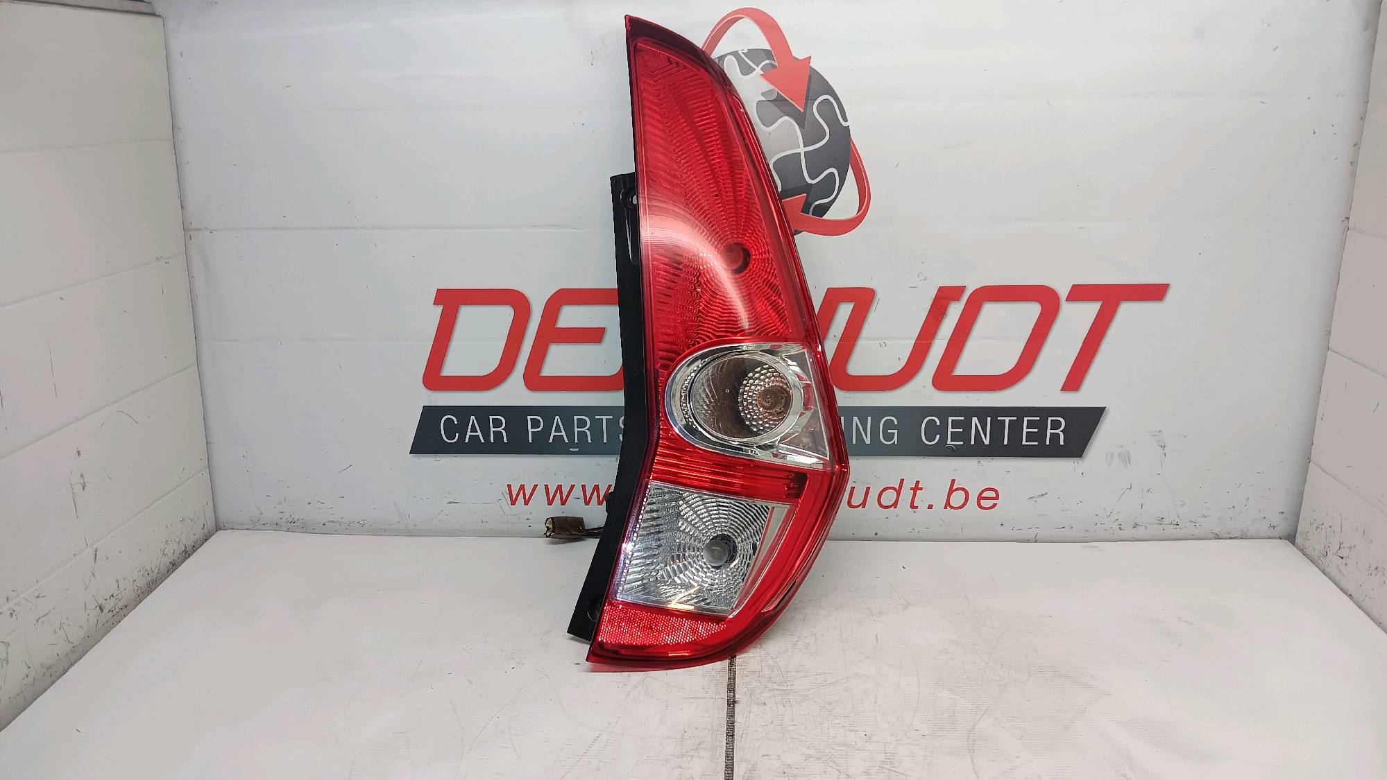 feu ARD Suzuki SPLASCH 2008 - 15