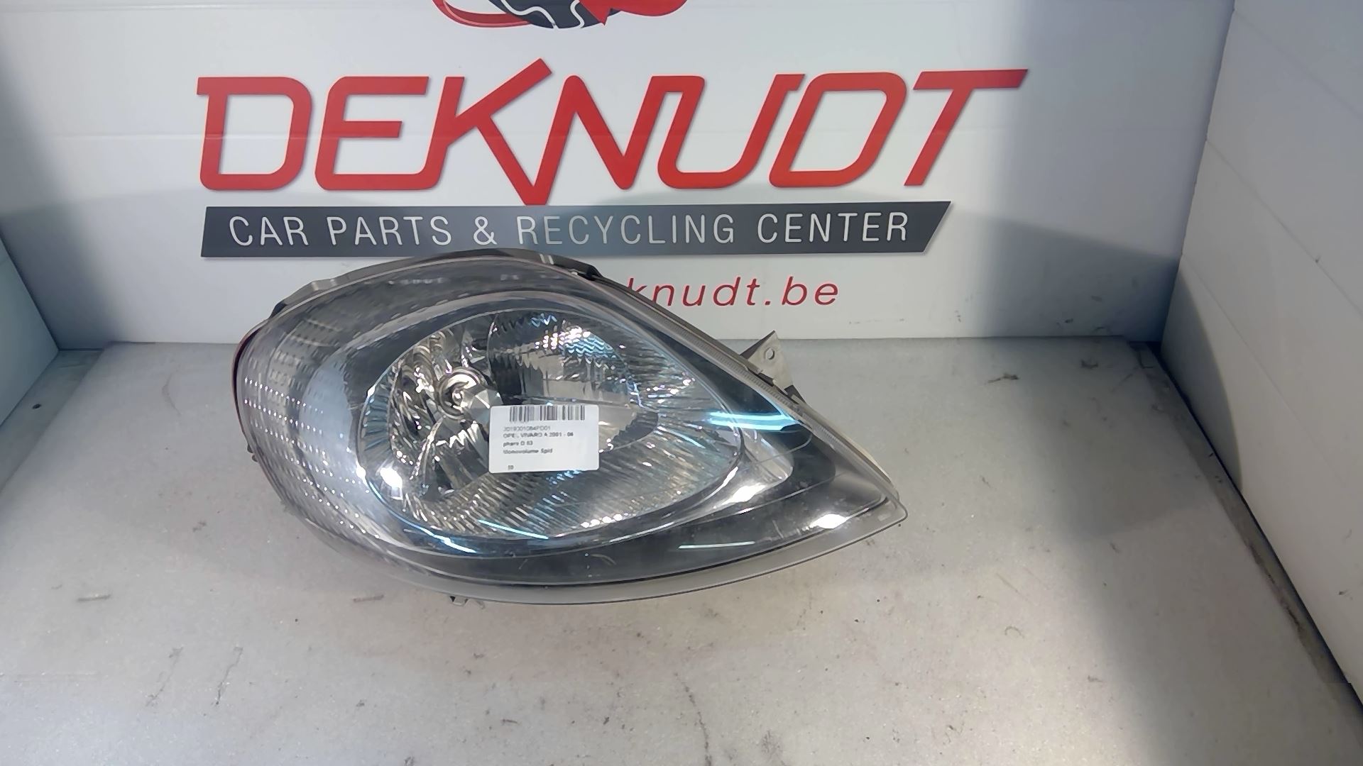 Koplamp rechts voor Opel VIVARO A 2006 - 14