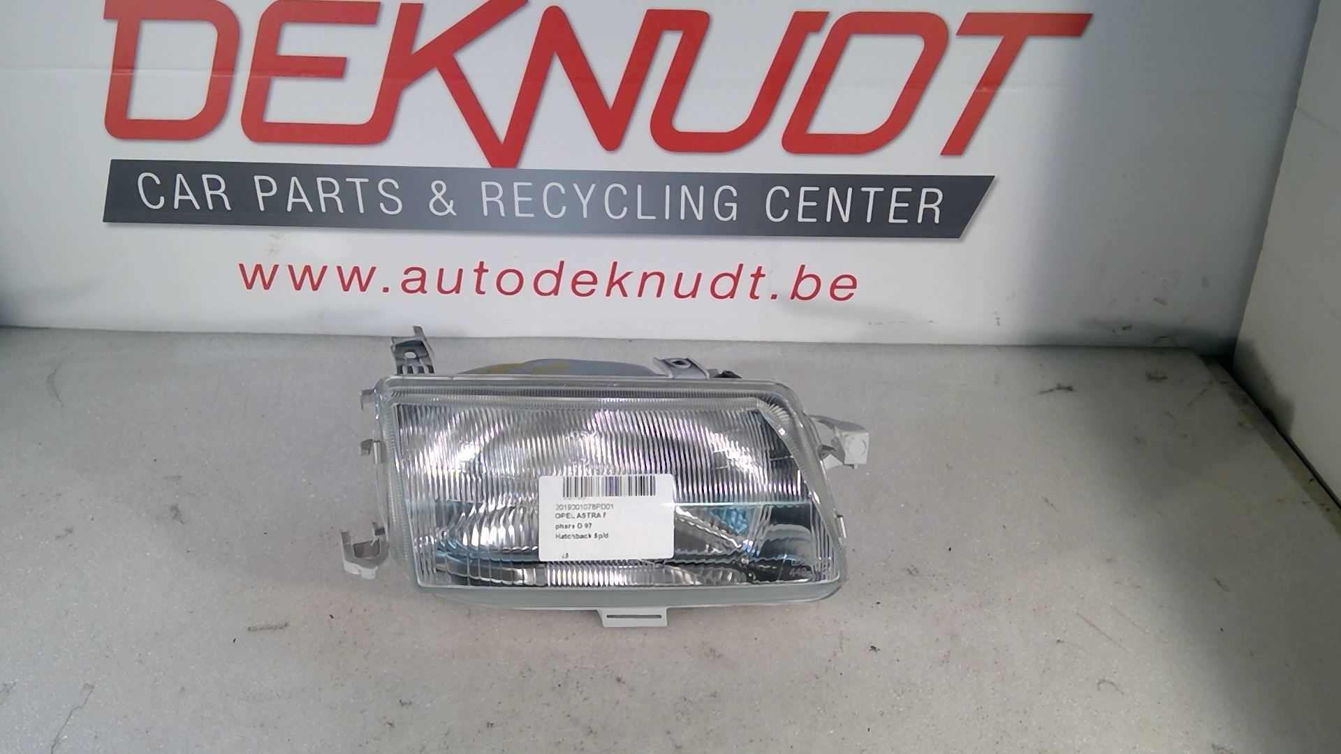 Koplamp rechts voor Opel ASTRA F