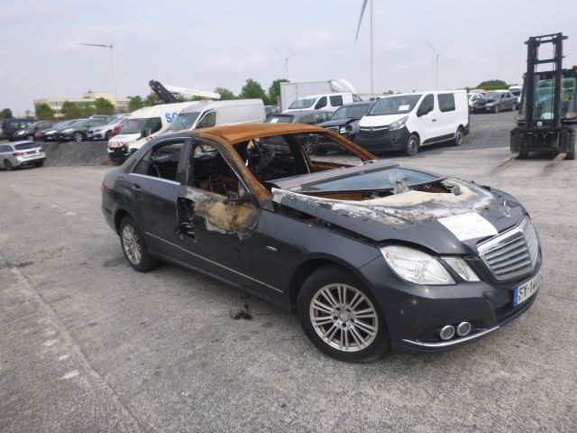 Koplamp rechts voor Mercedes-Benz E 212 2009 - 13