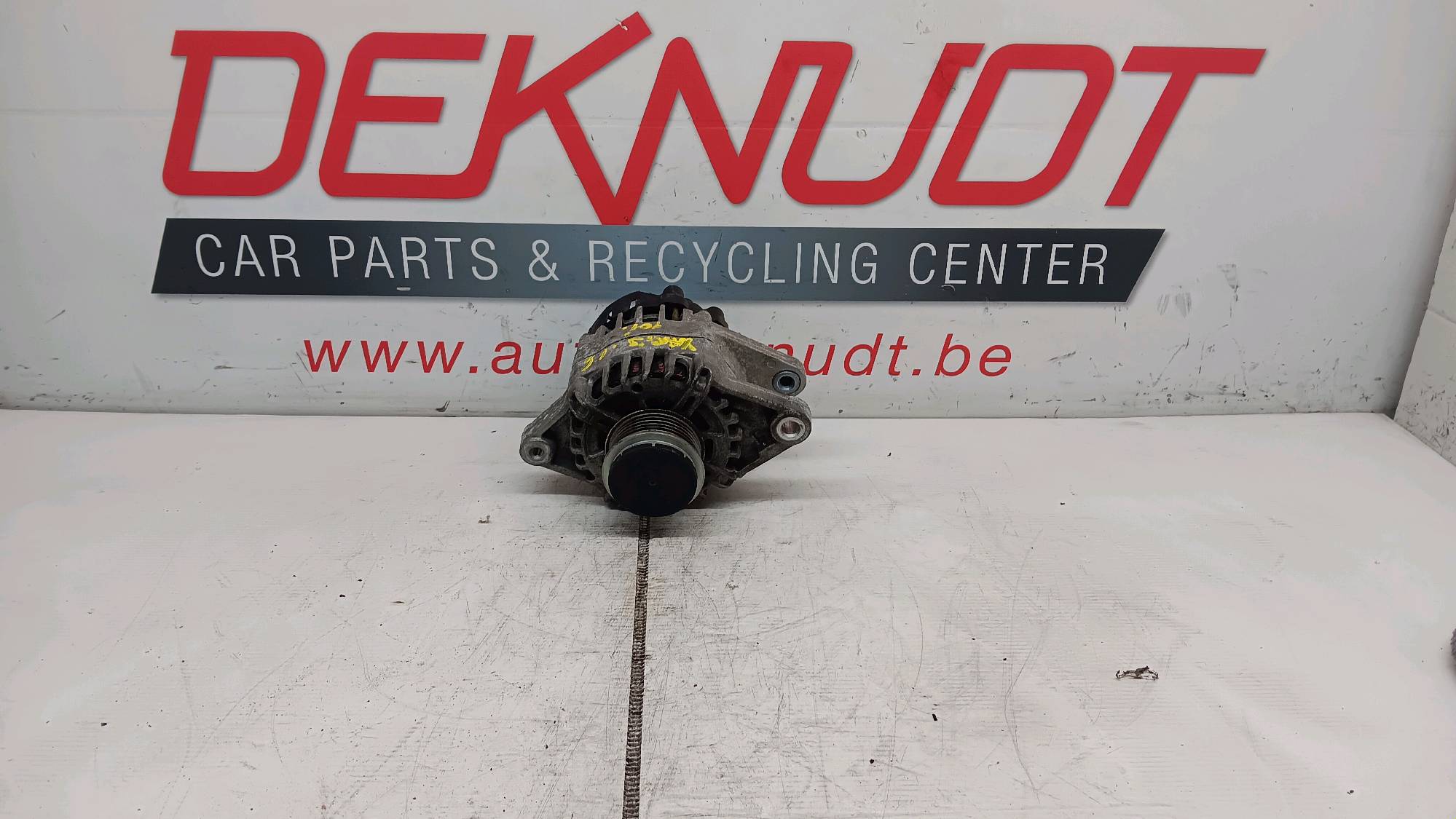 Alternator Toyota YARIS III 2011 - 20