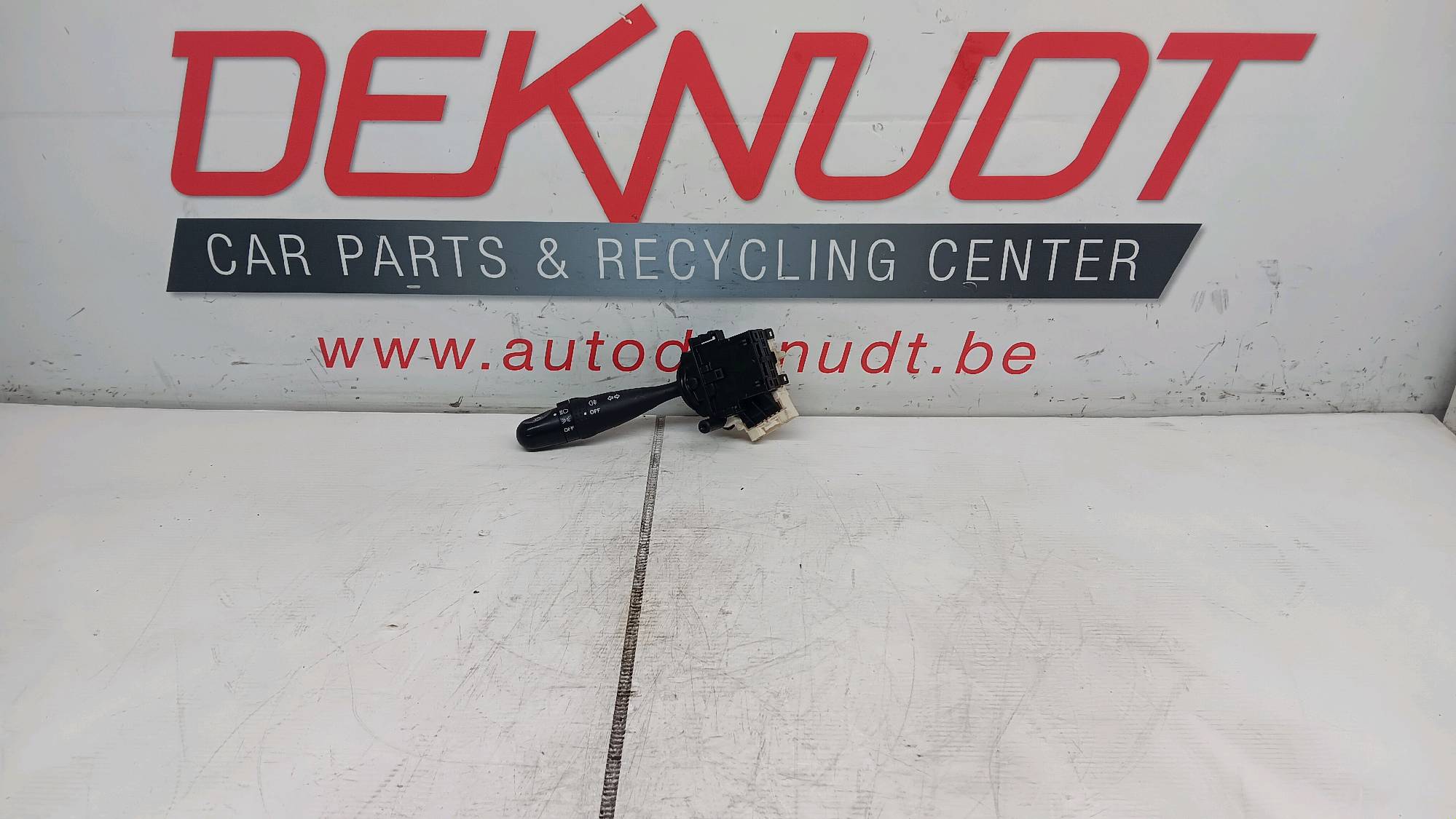 commodo phare Suzuki SPLASCH 2008 - 15