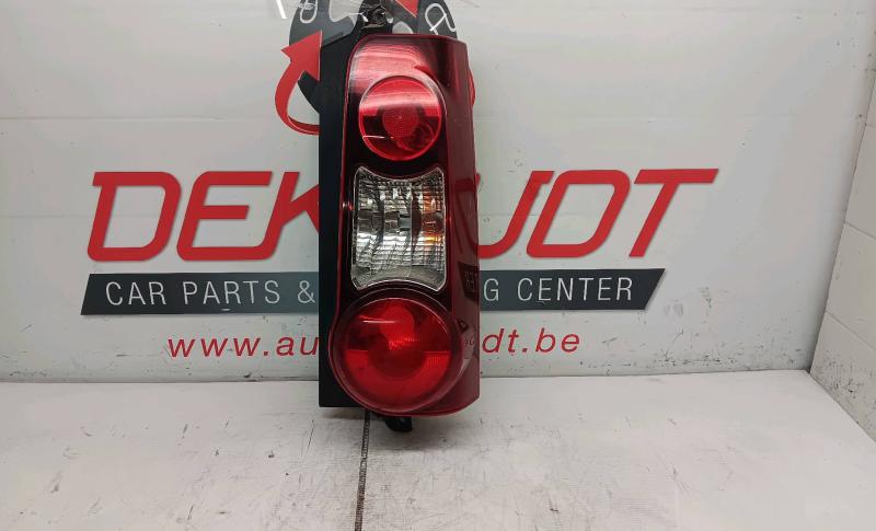 Lichtblok rechts achter