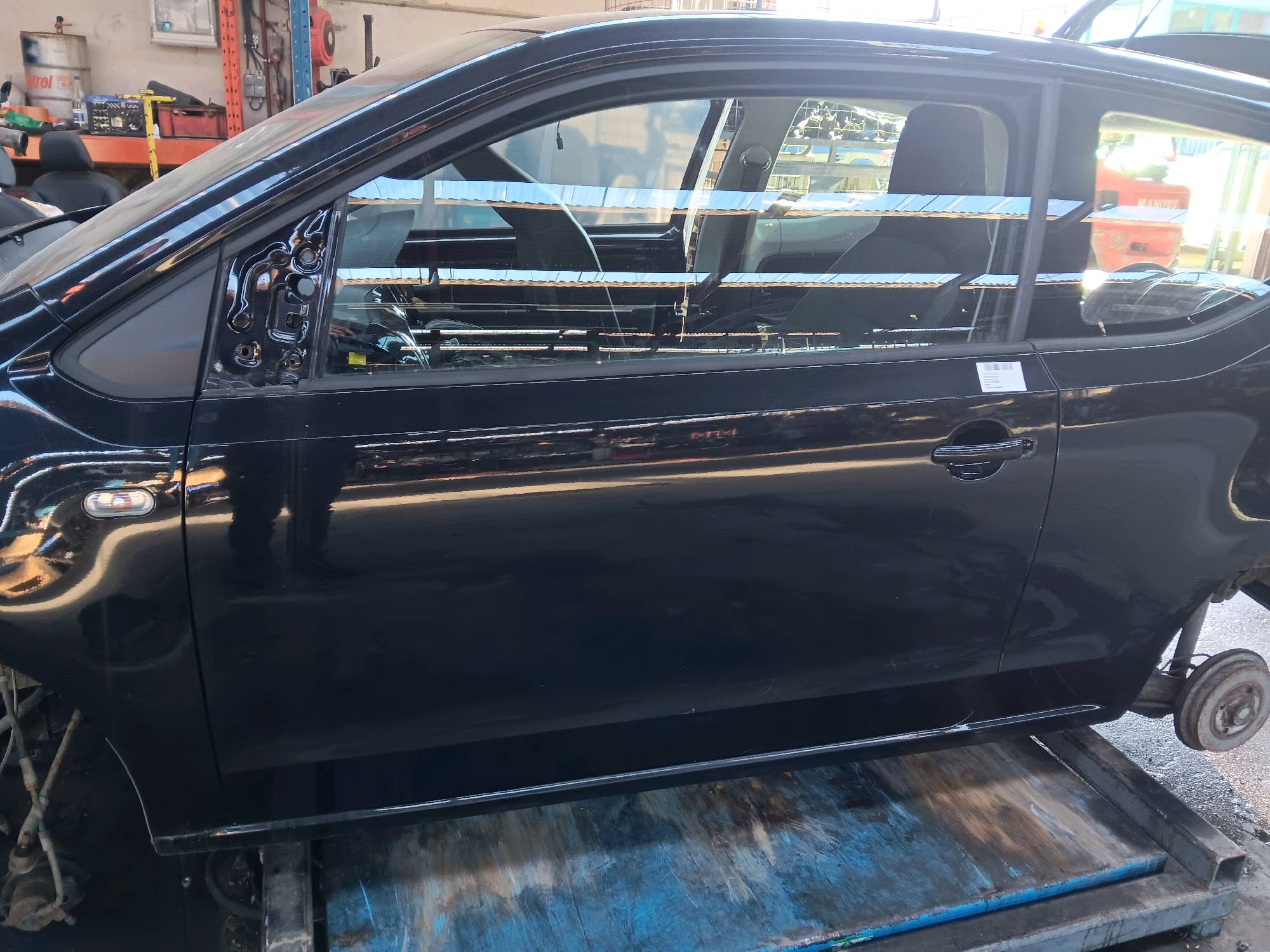 Deur links voor Vw UP 2011 -