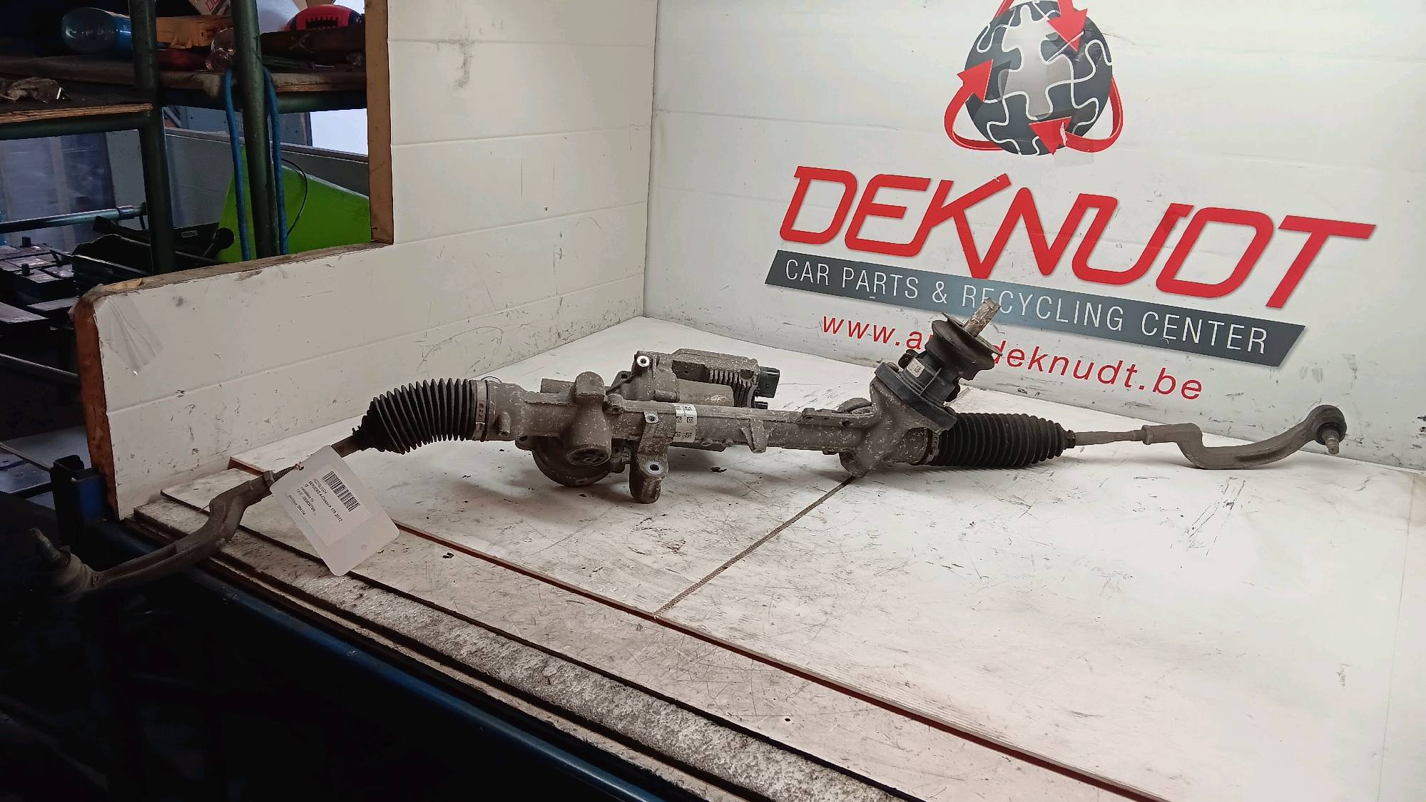 Stuurhuis Mercedes-Benz A 176 2012 - 15