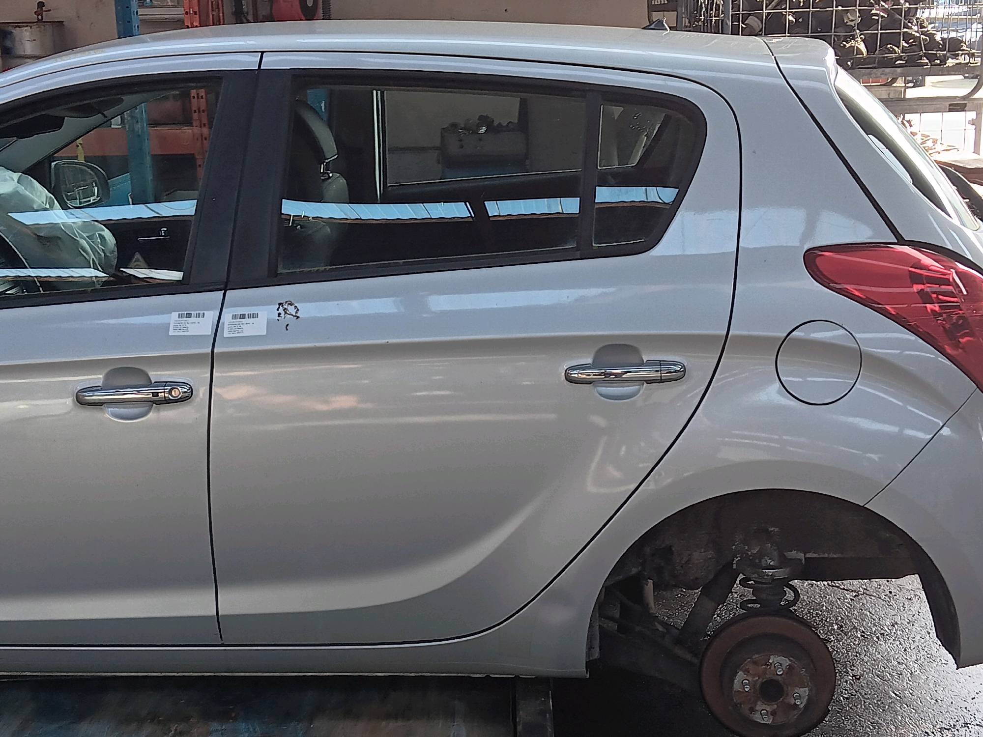Deur links achter Hyundai I20 I 2012 - 14