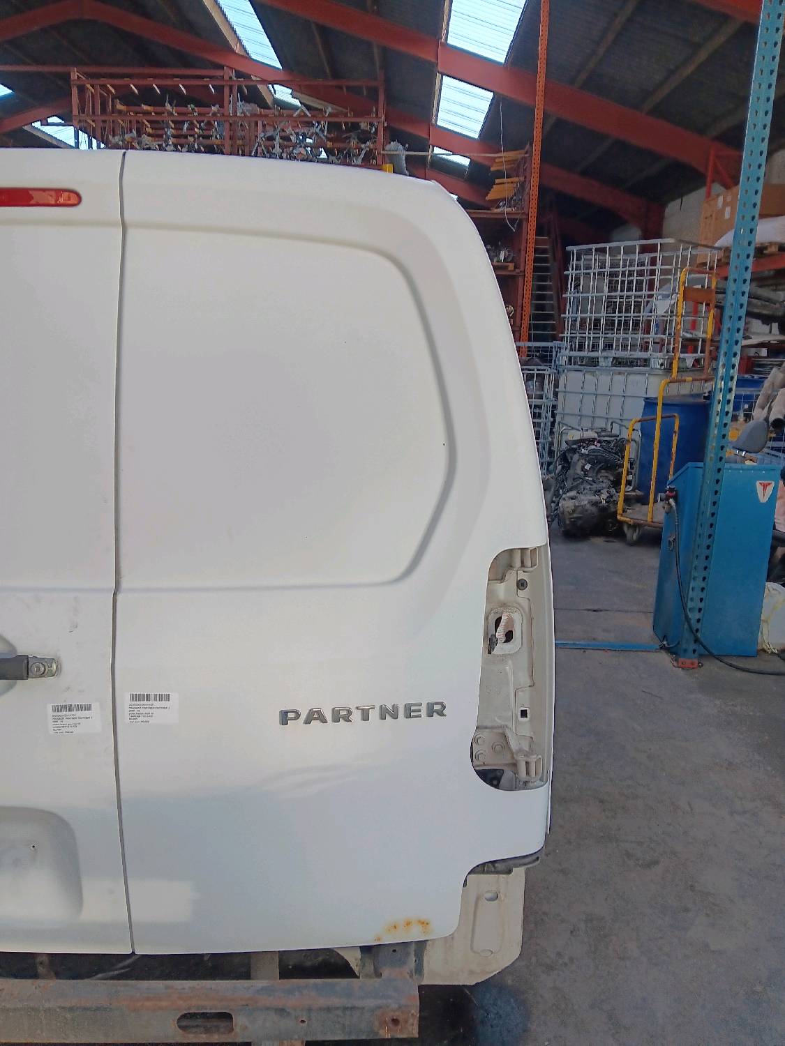 Achter deur koffer rechts Peugeot PARTNER II 2008 - 18