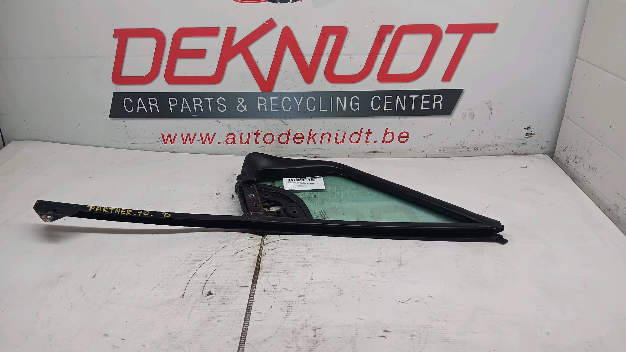 Raam deur rechts voor Peugeot PARTNER II 2008 - 18