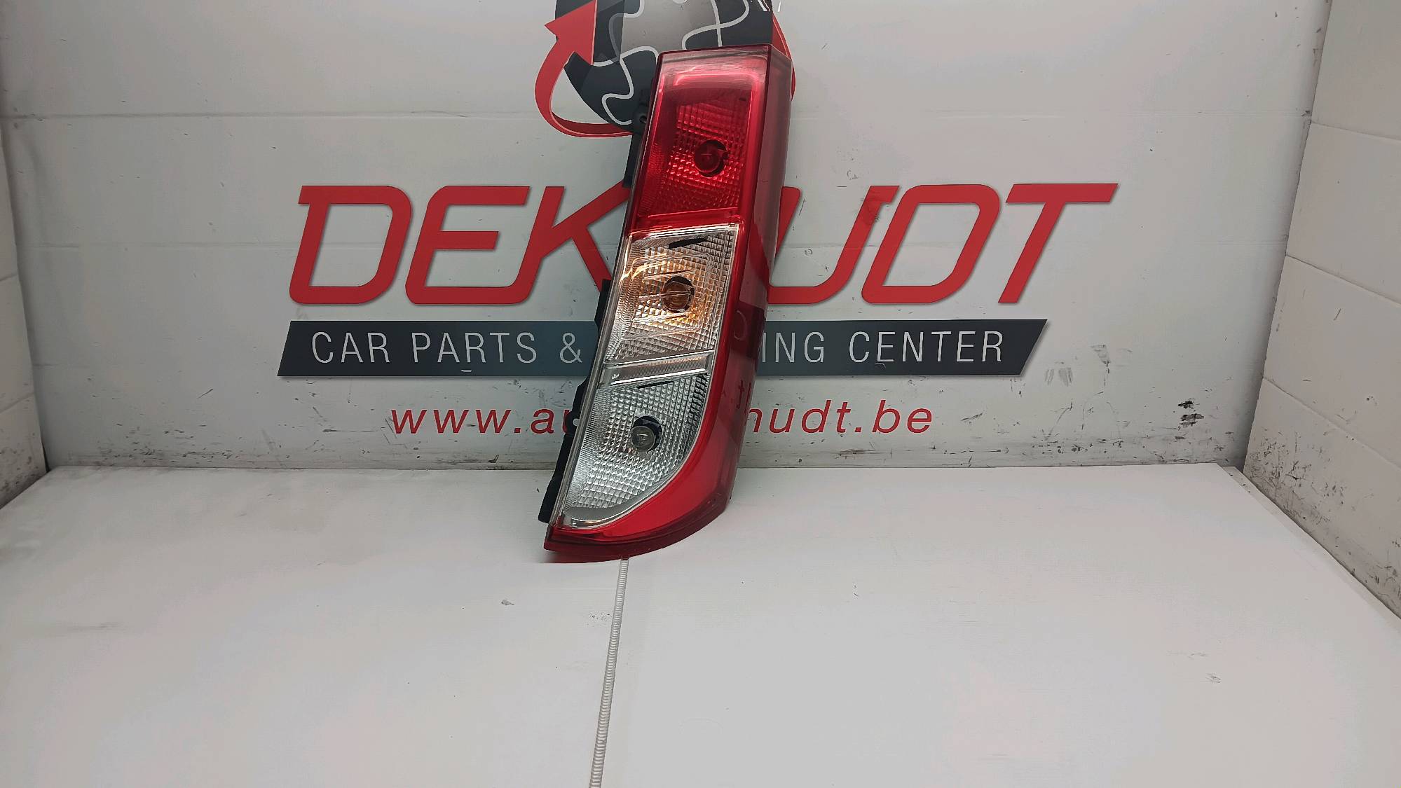 Lichtblok rechts achter Dacia DOKKER 12 -