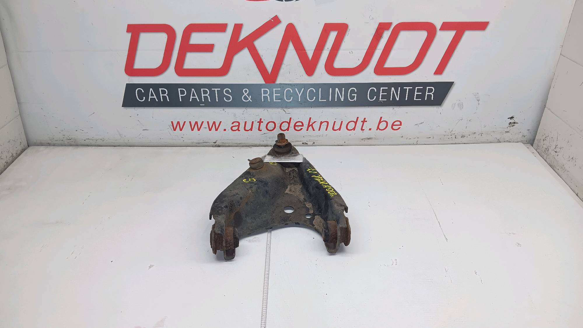 Draagarm links voor Dacia DOKKER 12 -