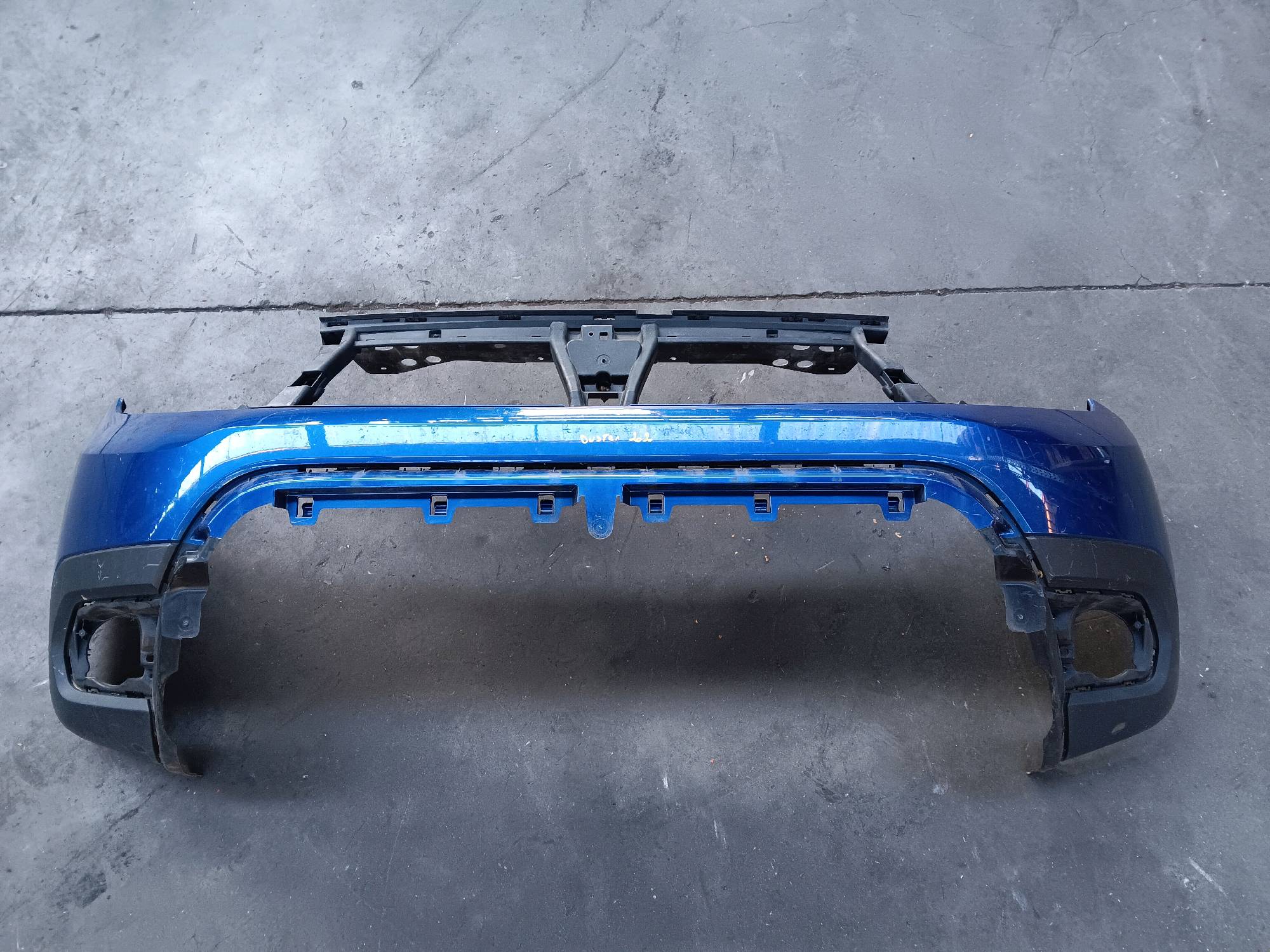 pare choc avant Dacia DUSTER II 2017 - 22