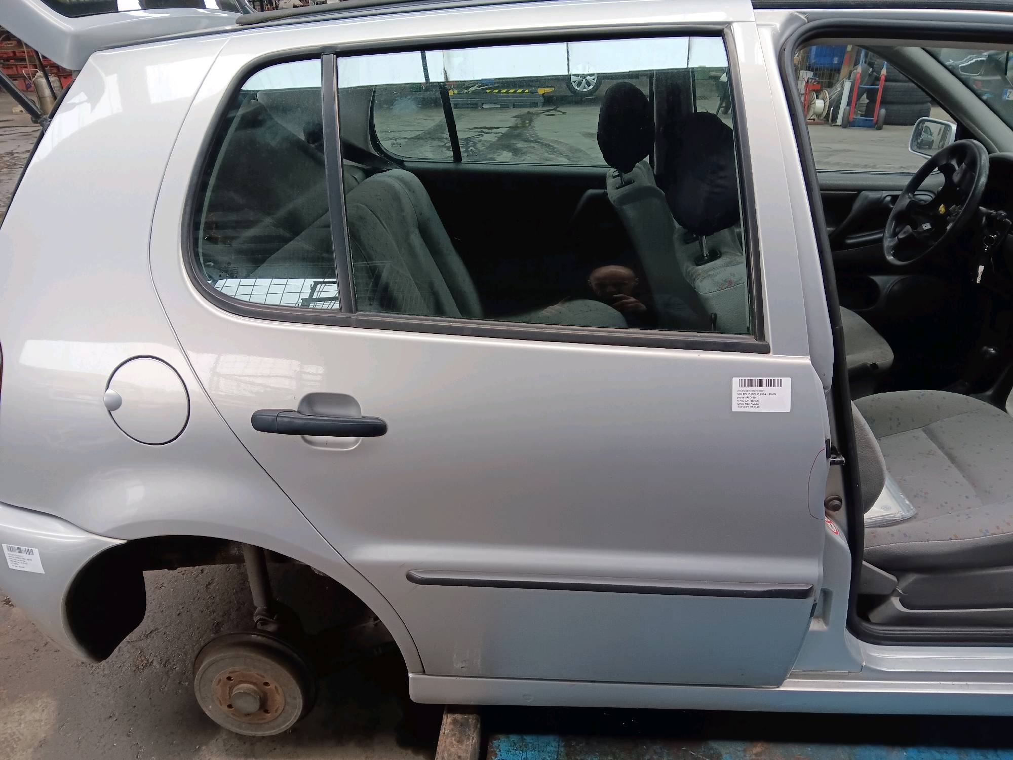 Porte arrière droit Vw POLO 1994 - 99 6N